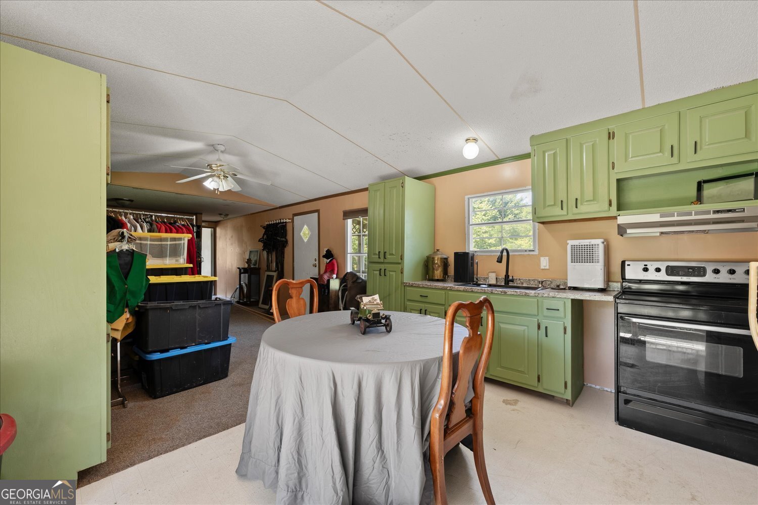 170 Aonia Road
