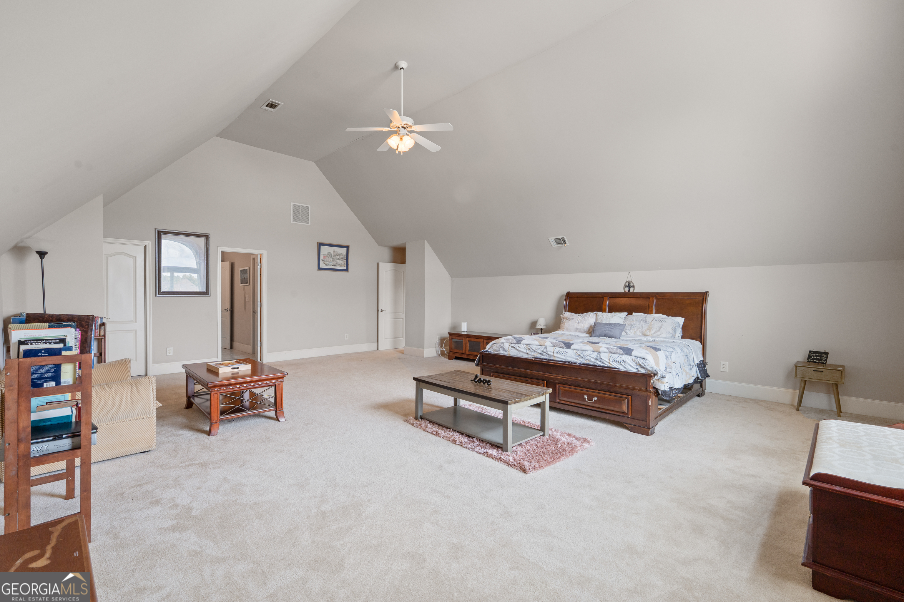 1132 Venetian Lane