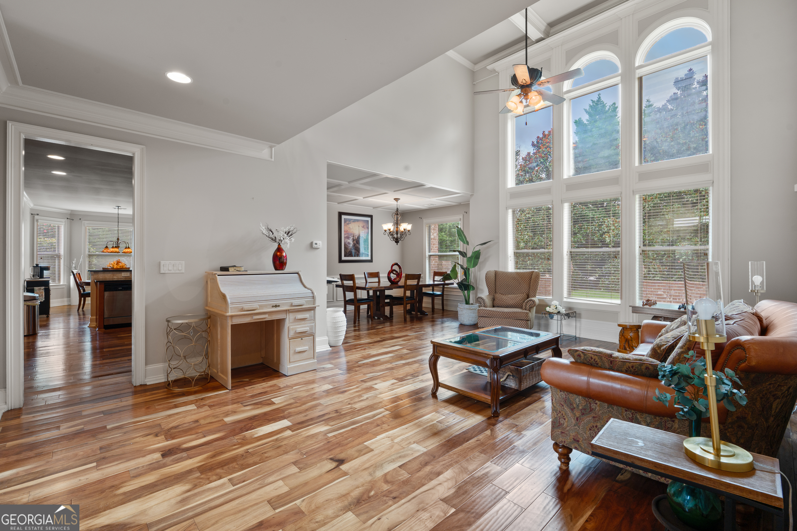 1132 Venetian Lane