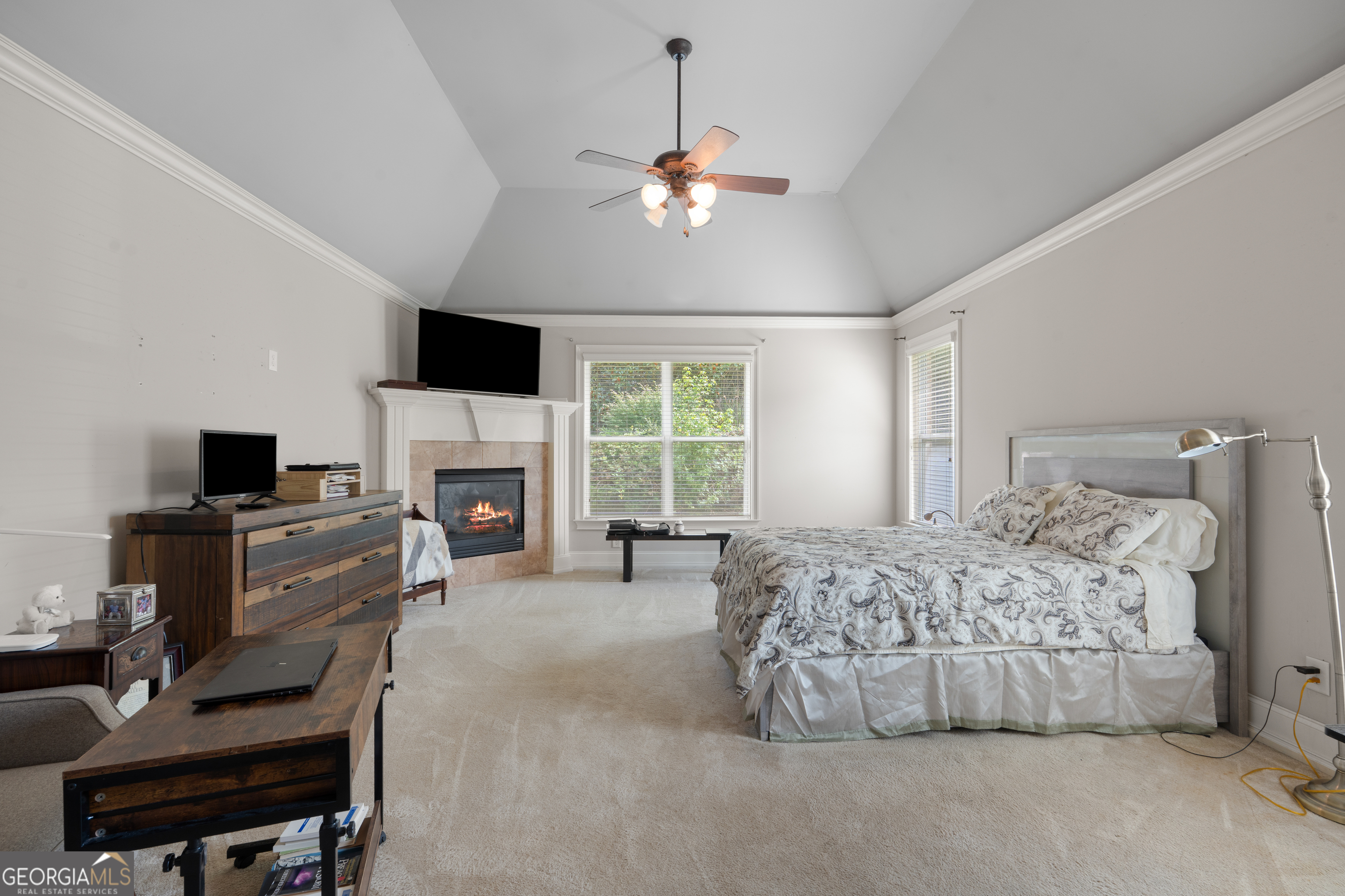 1132 Venetian Lane