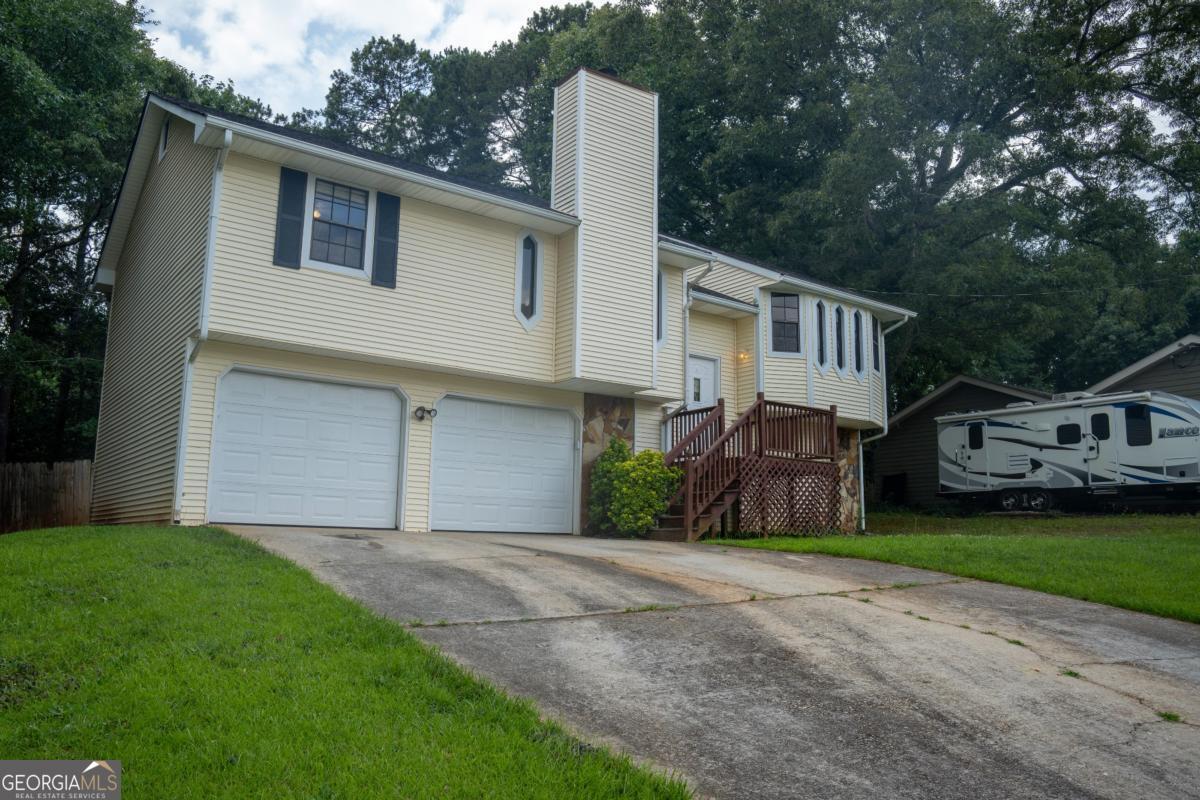 381 Windsor Walk SE