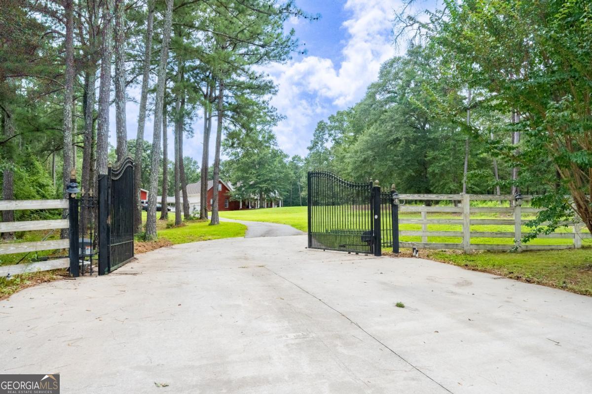 978 Stark Road