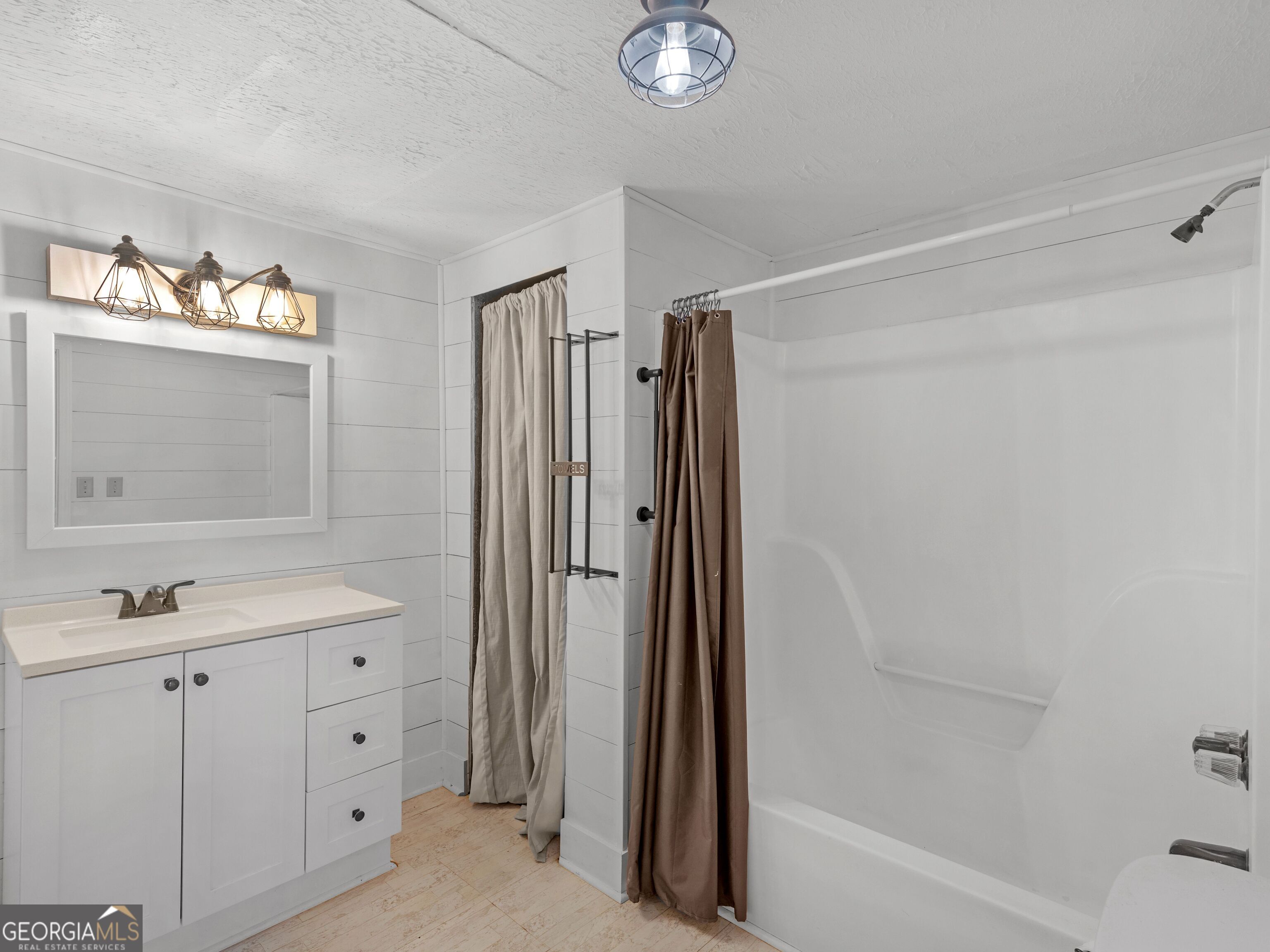 1664 Hampton Locust Grove Road