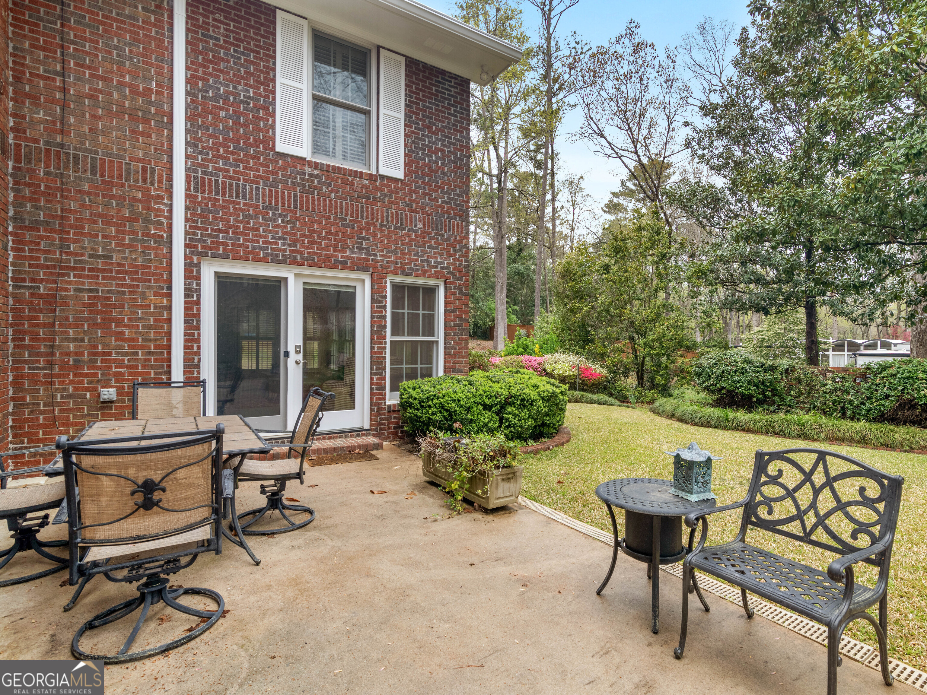 541 Pineridge Road