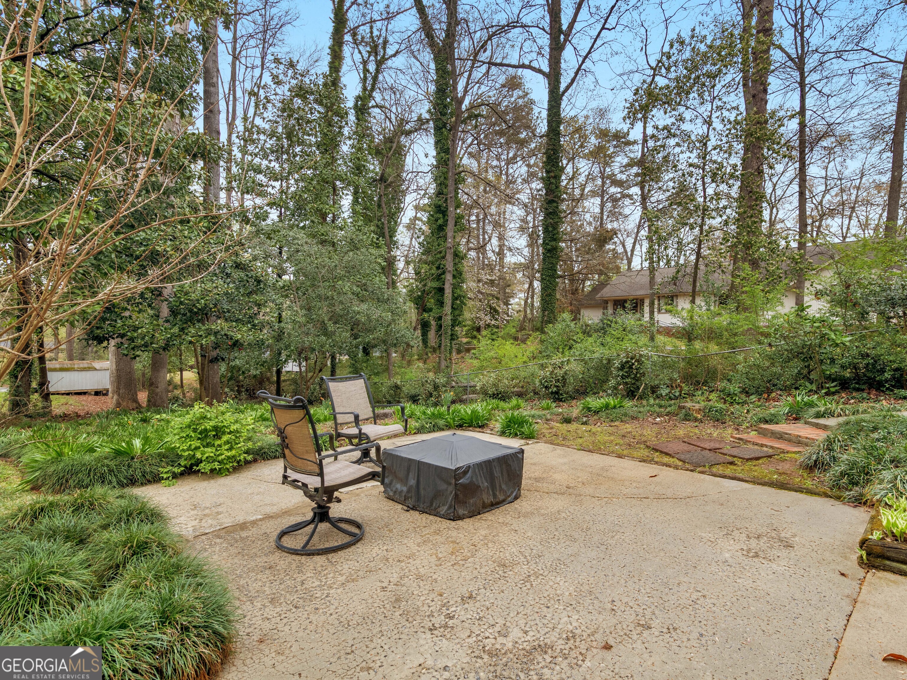 541 Pineridge Road