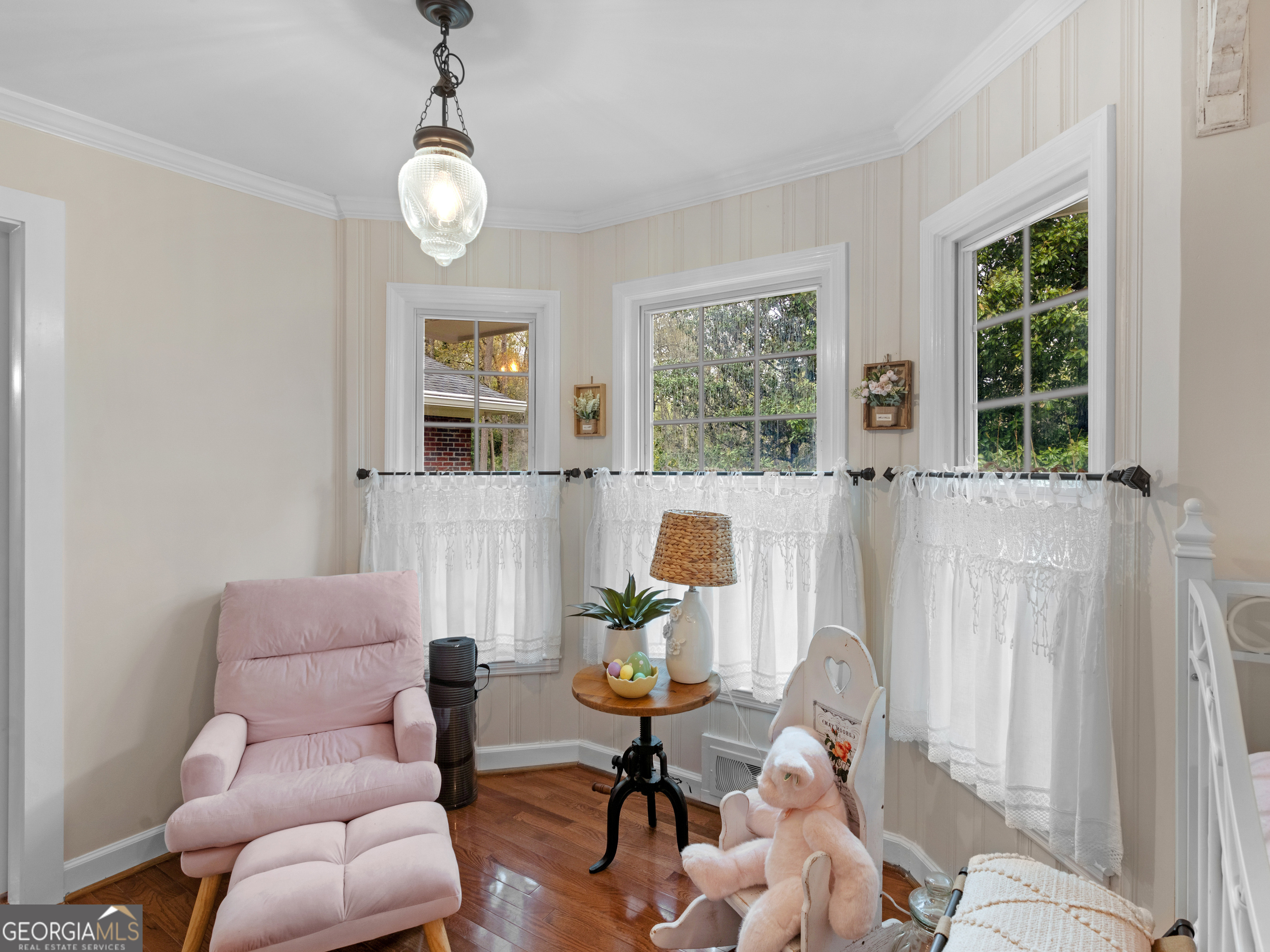 541 Pineridge Road
