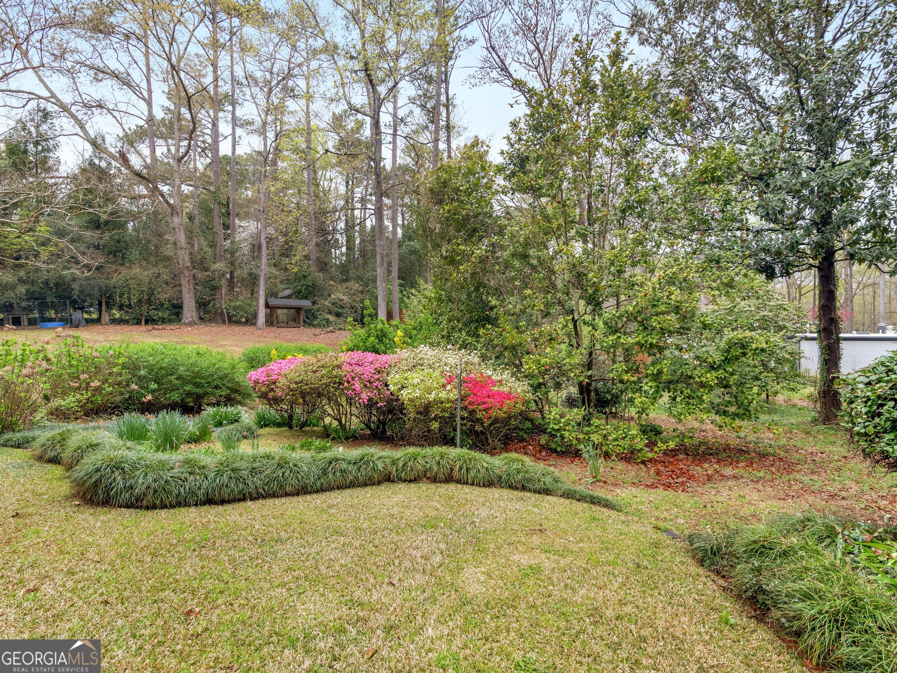 541 Pineridge Road