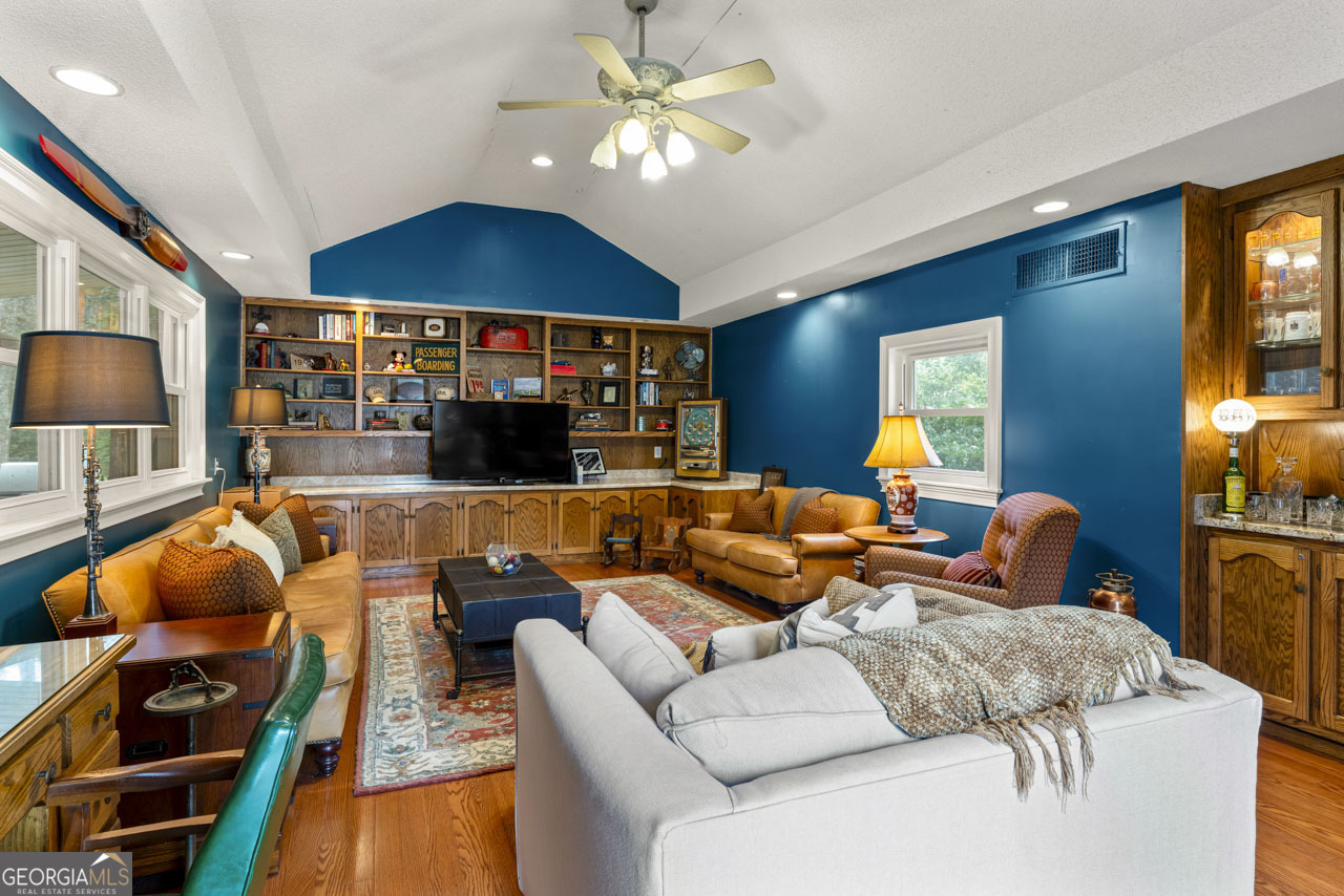 147 Stafford Avenue