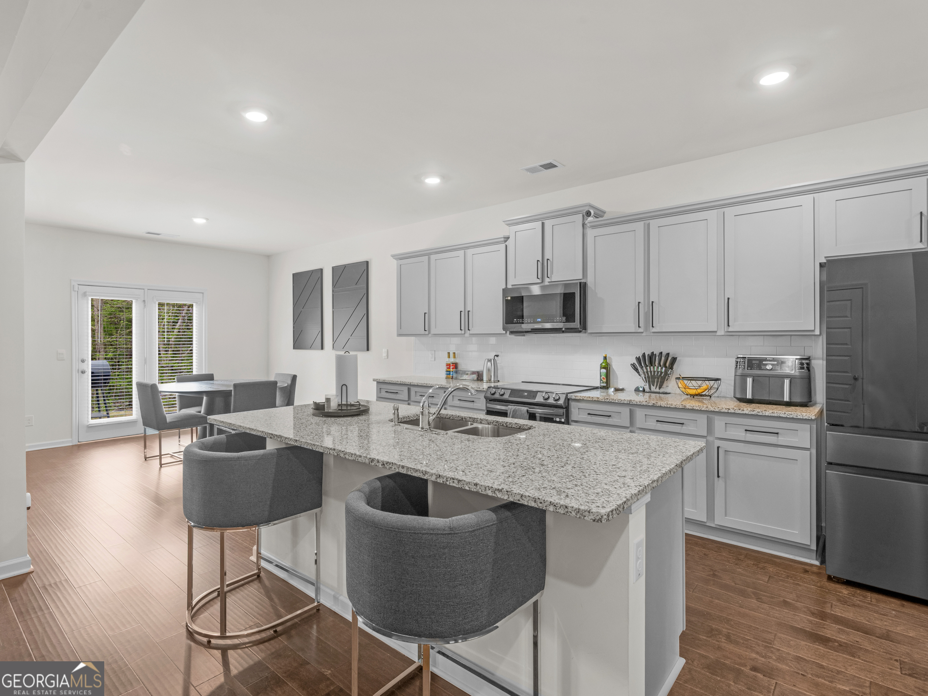 368 Noblewood Drive