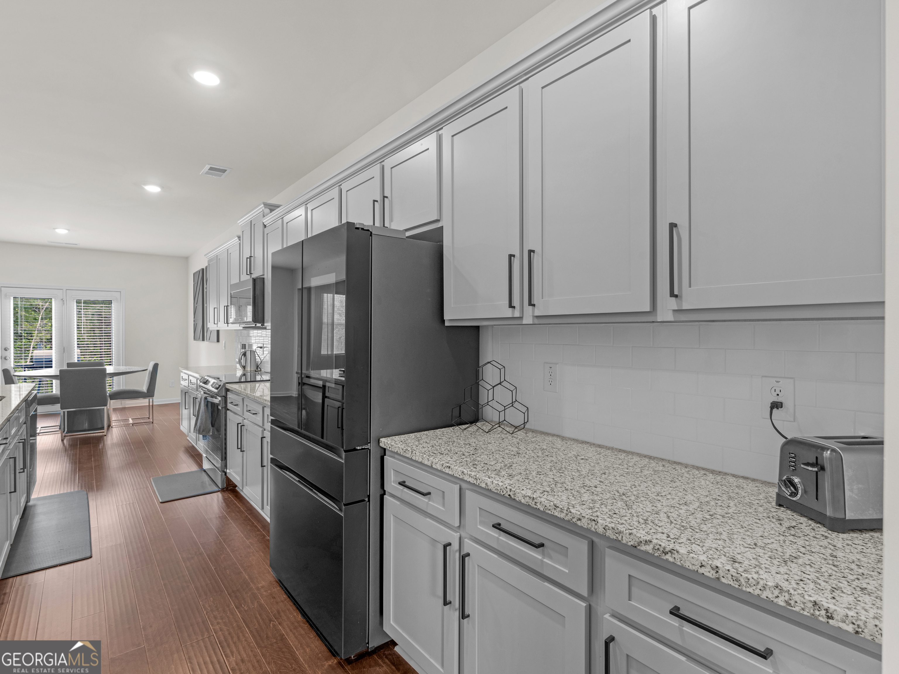 368 Noblewood Drive
