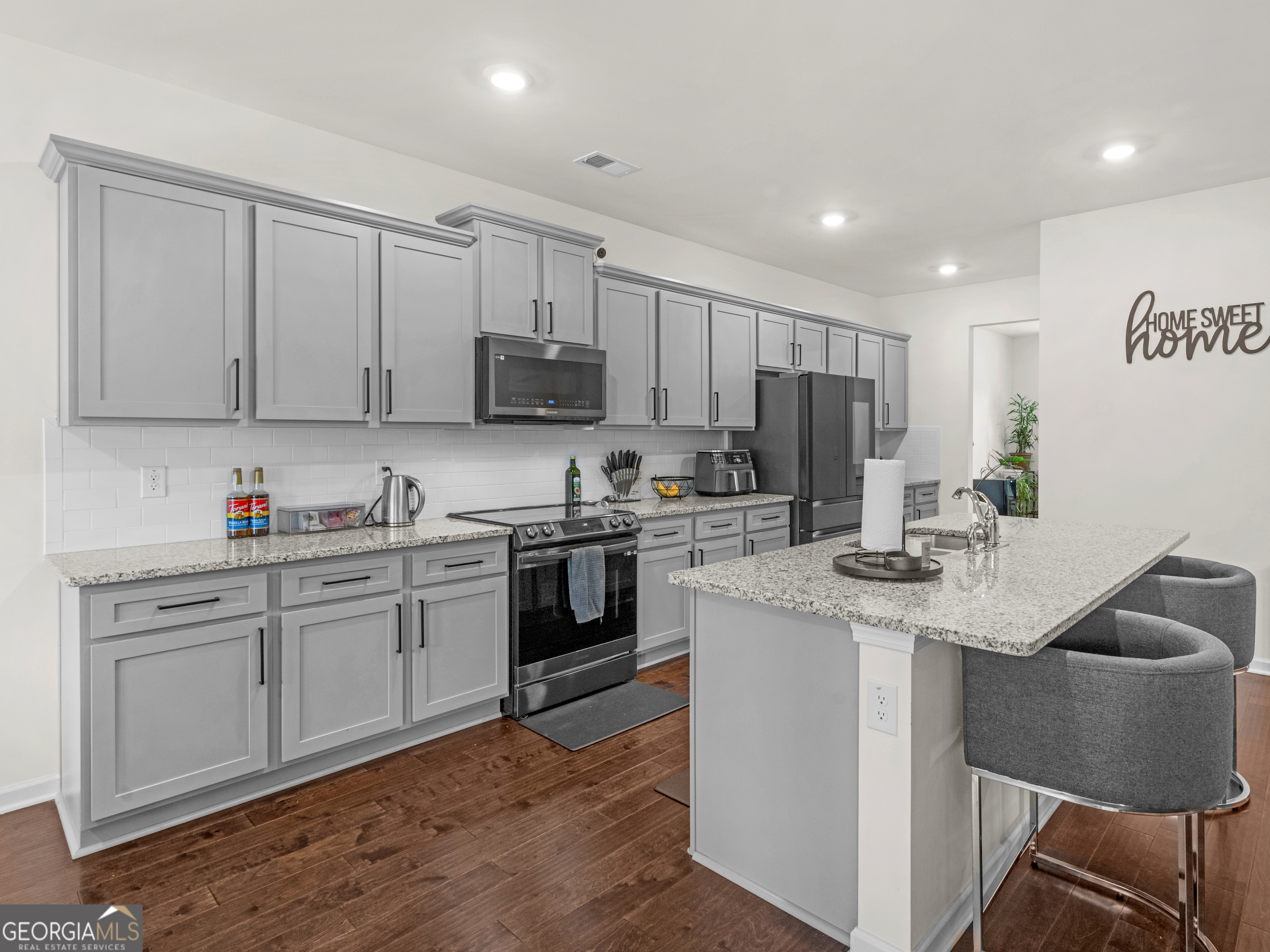 368 Noblewood Drive