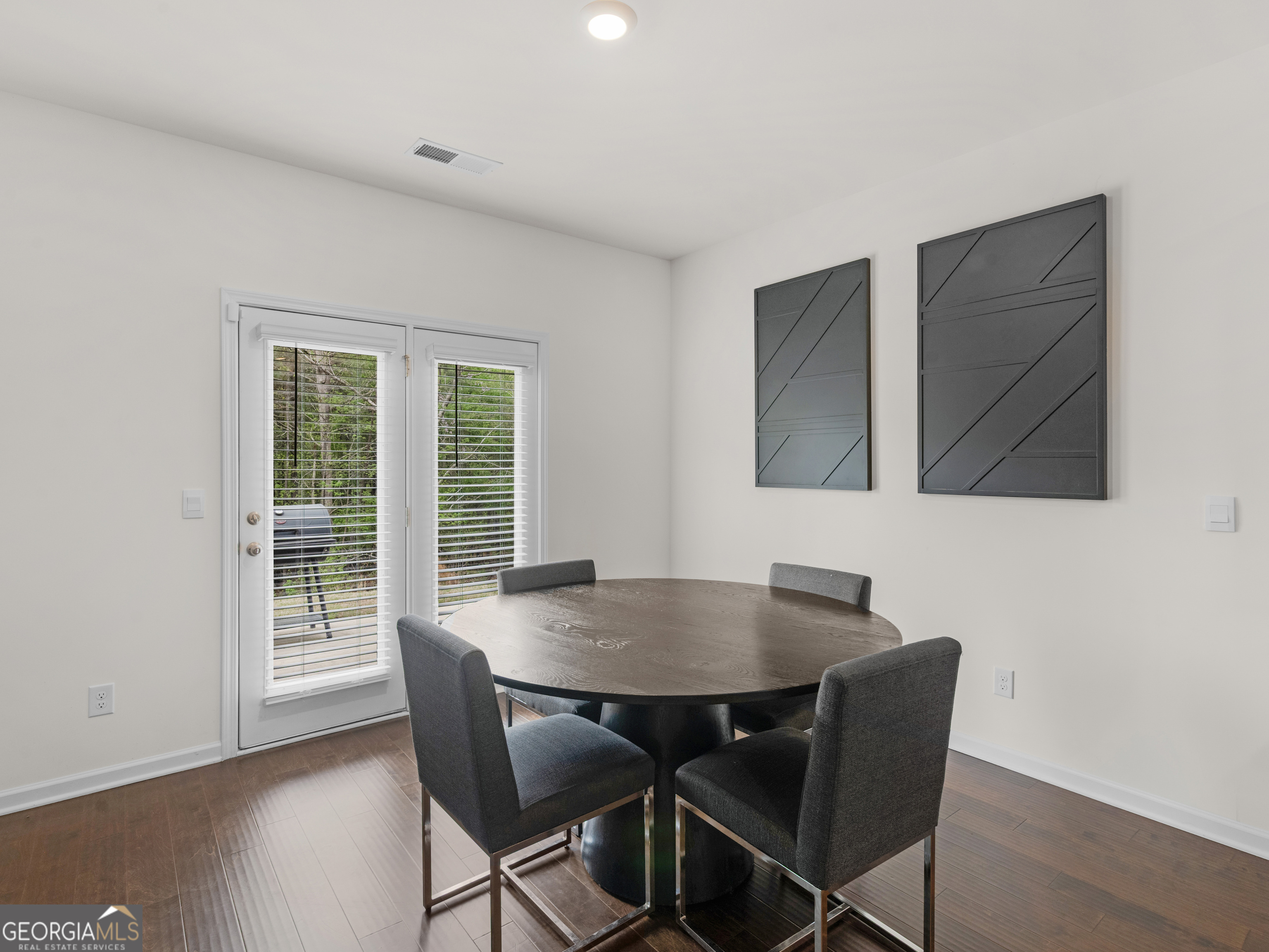 368 Noblewood Drive