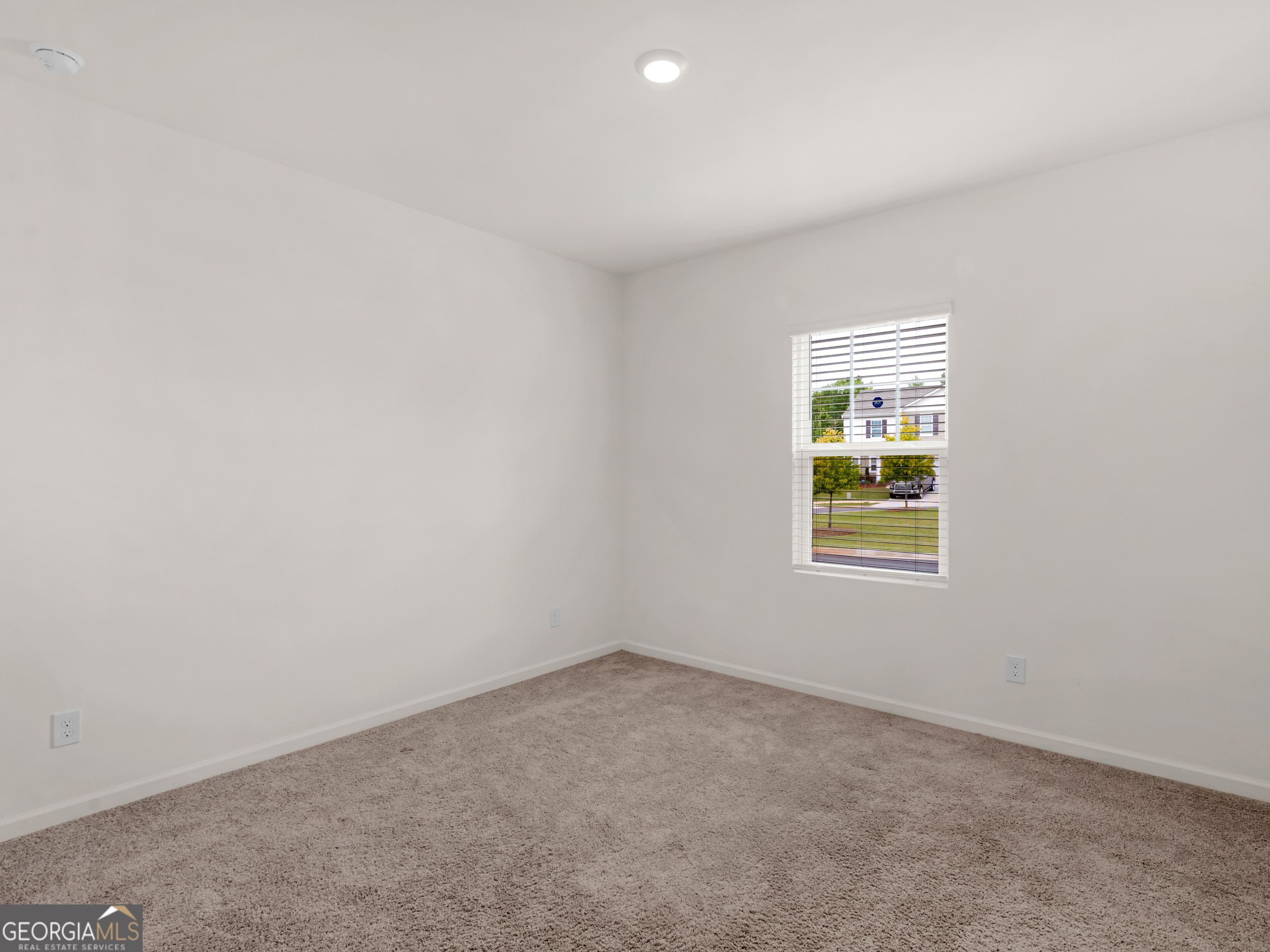 214 Georgian Way