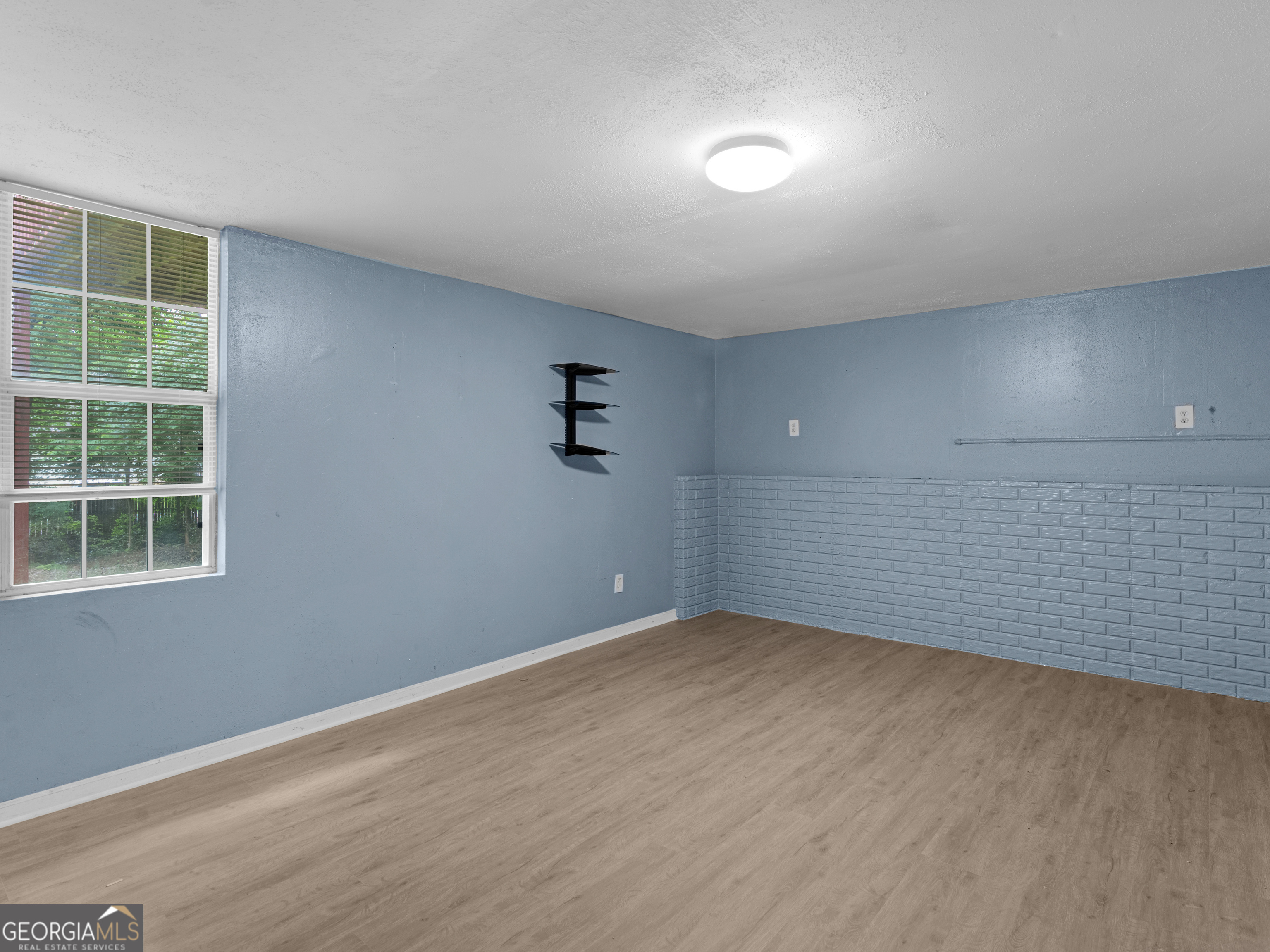 3055 Deerfield Way