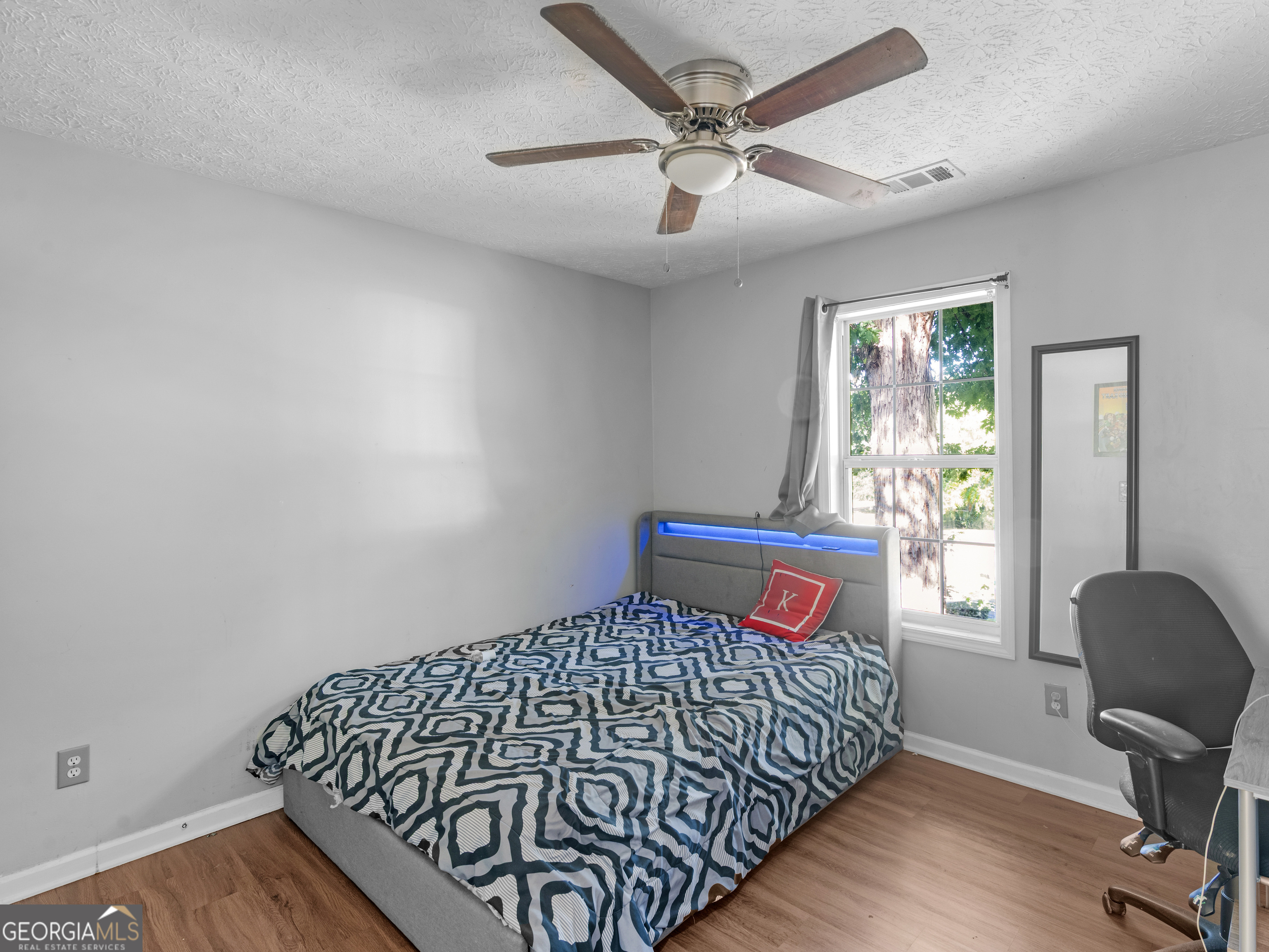 1401 Aberdeen Court