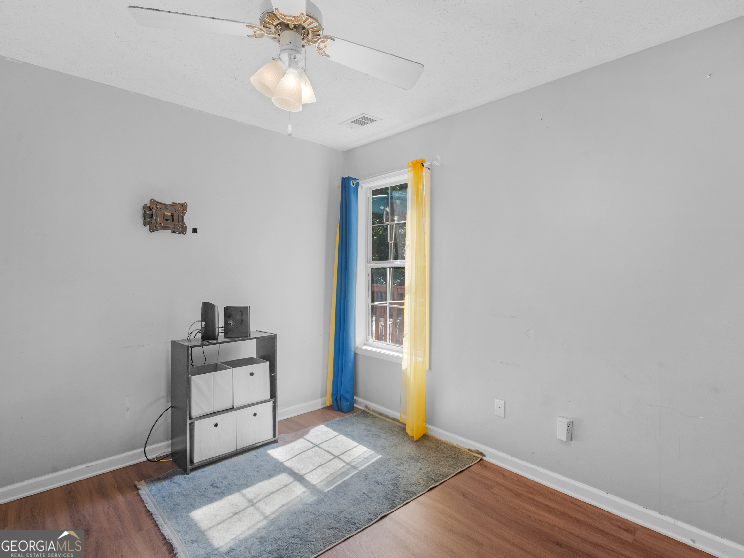 1401 Aberdeen Court
