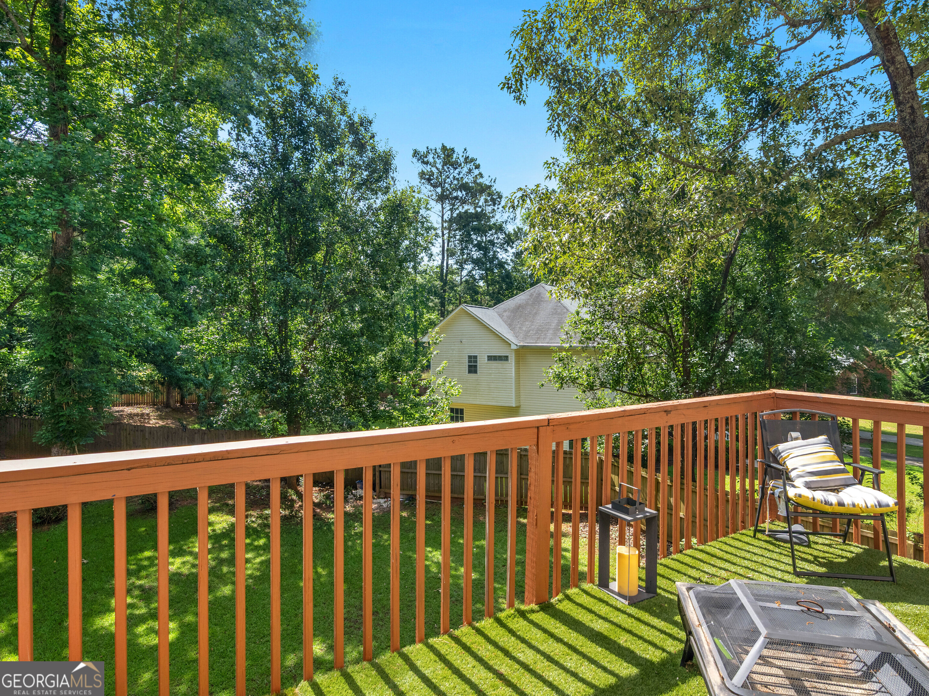 1401 Aberdeen Court