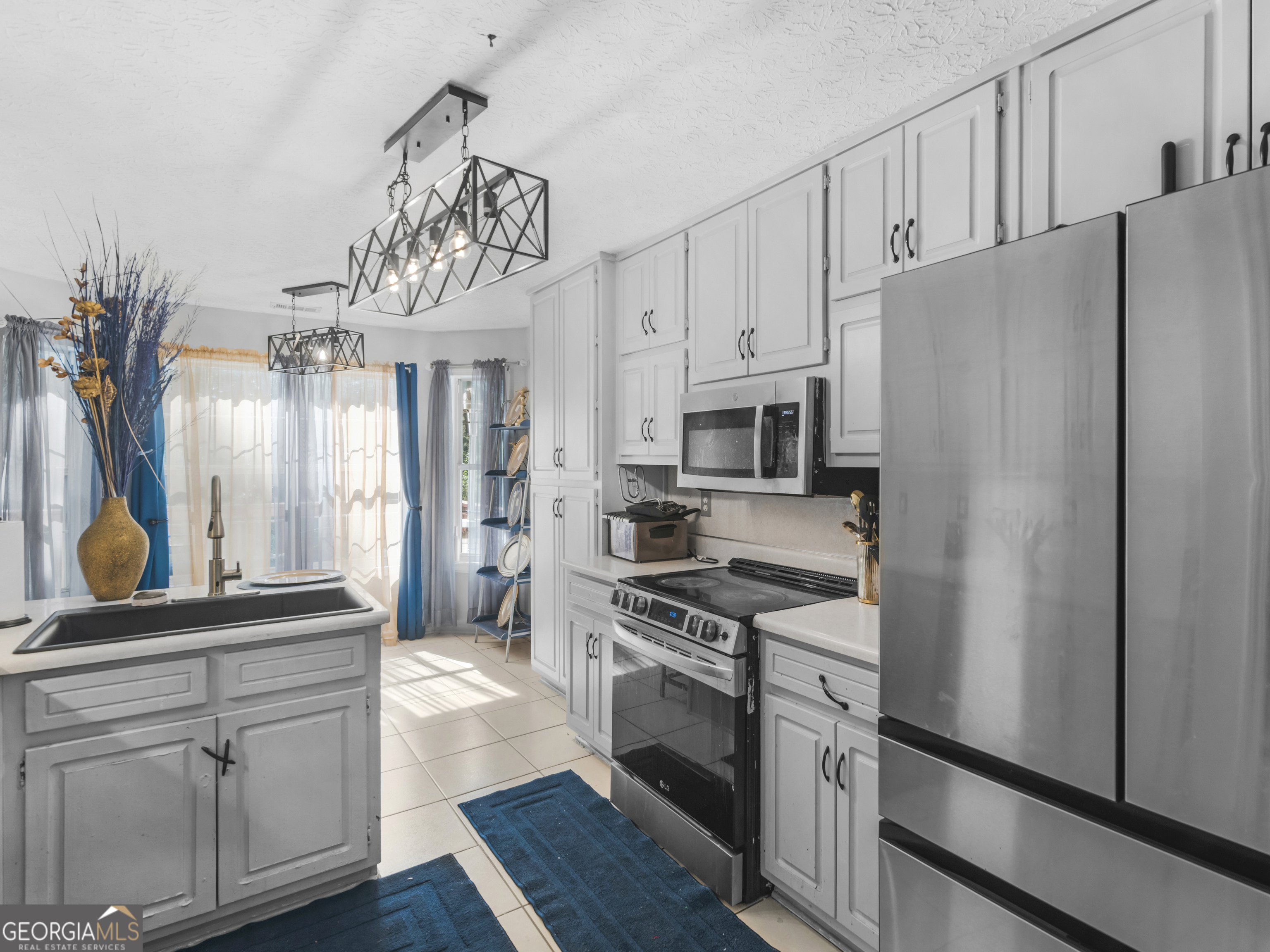 1401 Aberdeen Court