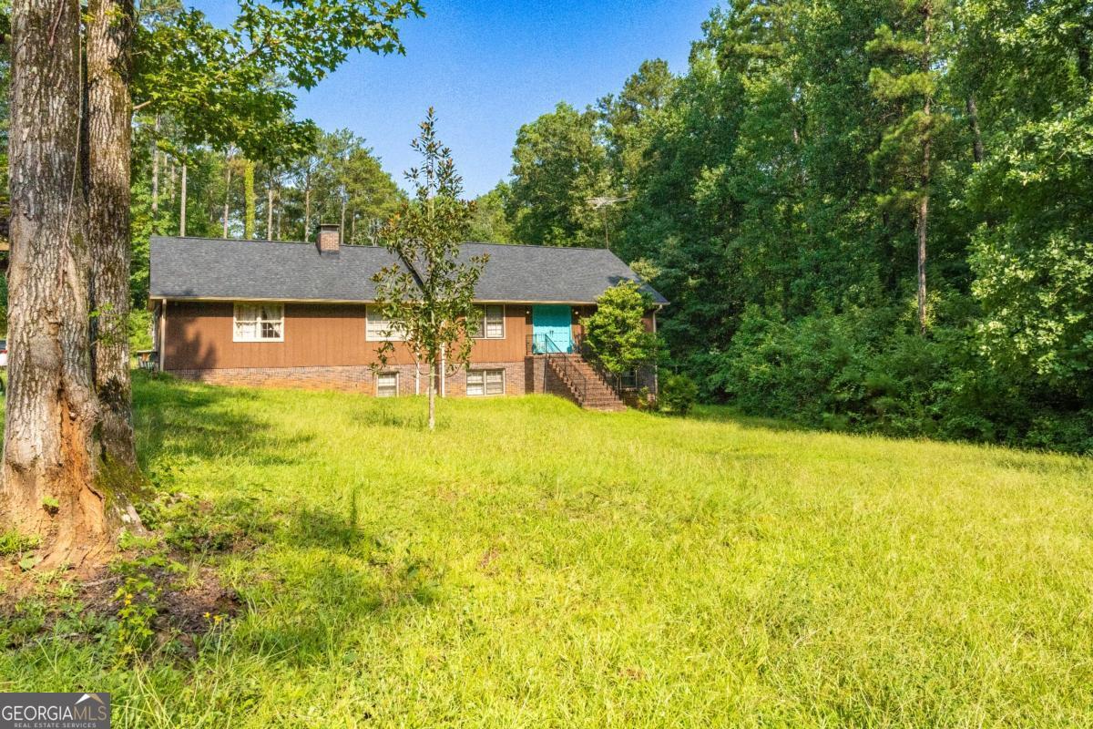 2911 Happy Hollow Drive SE