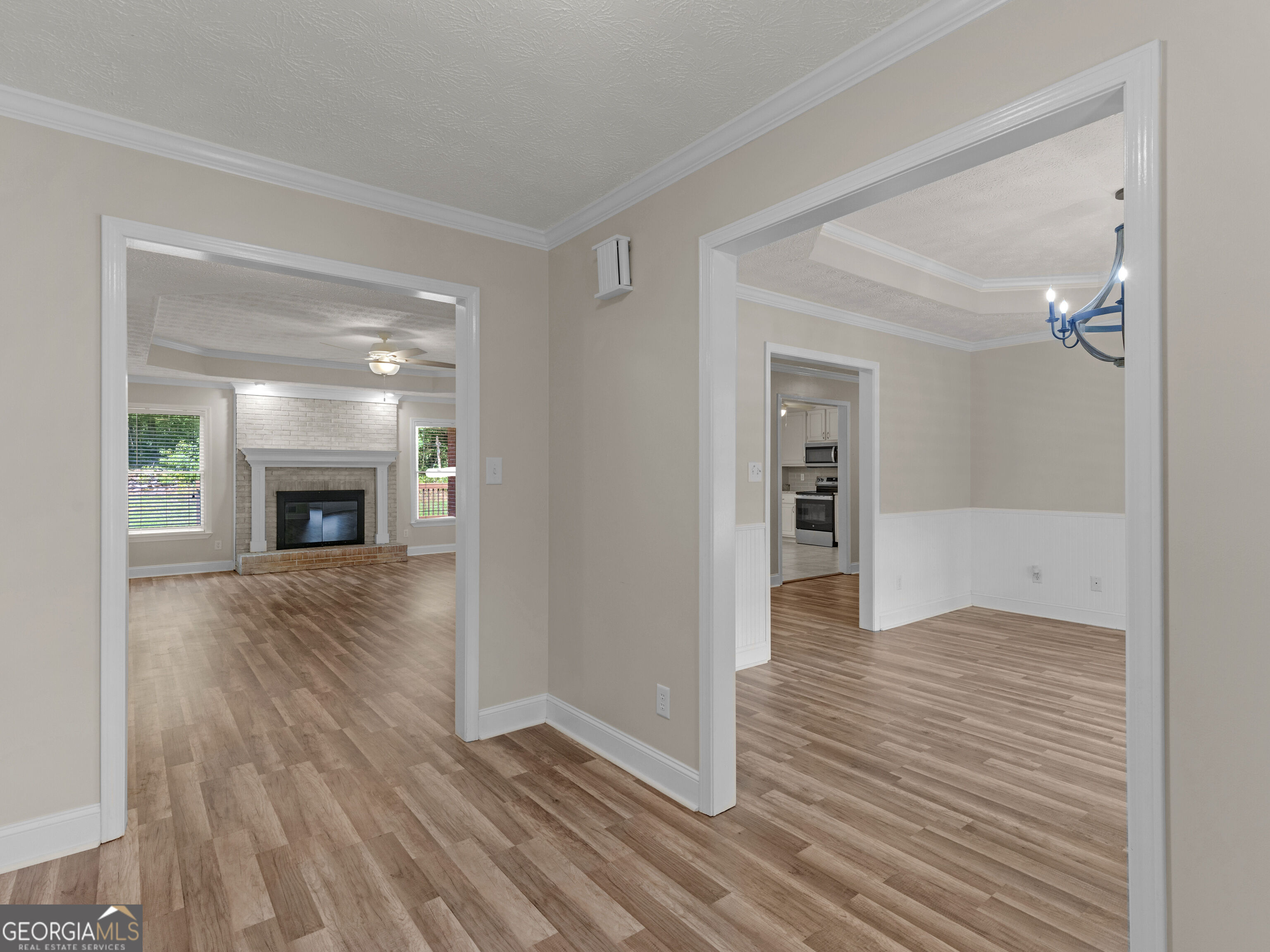 517 Hamlin Road