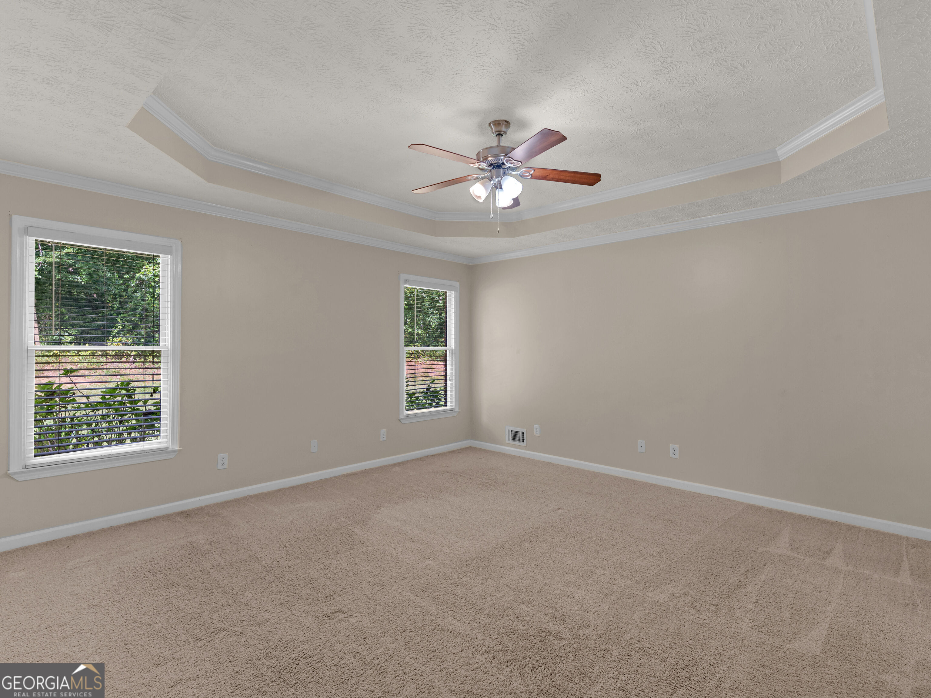 517 Hamlin Road