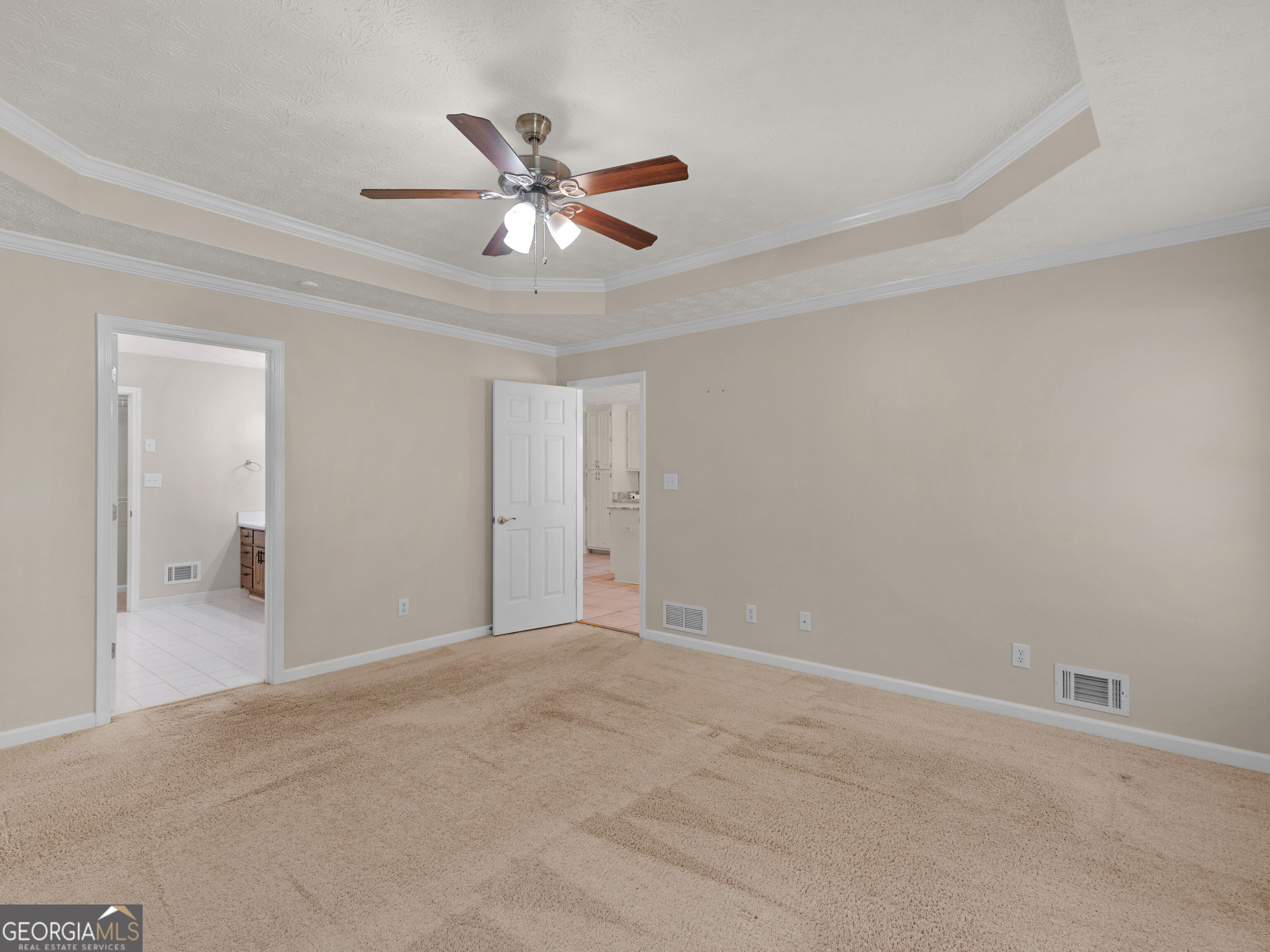 517 Hamlin Road