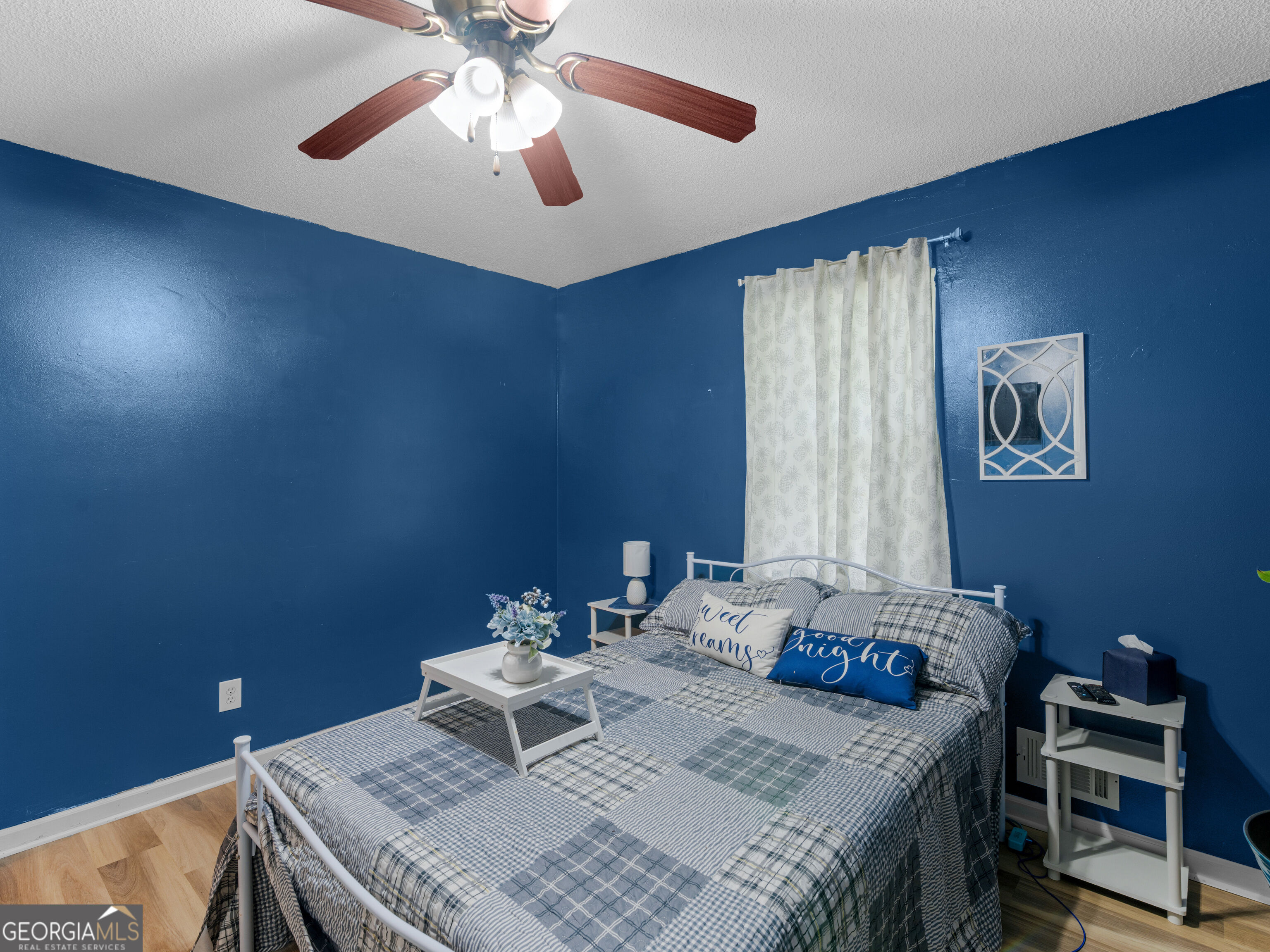 50 Ridge Pointe