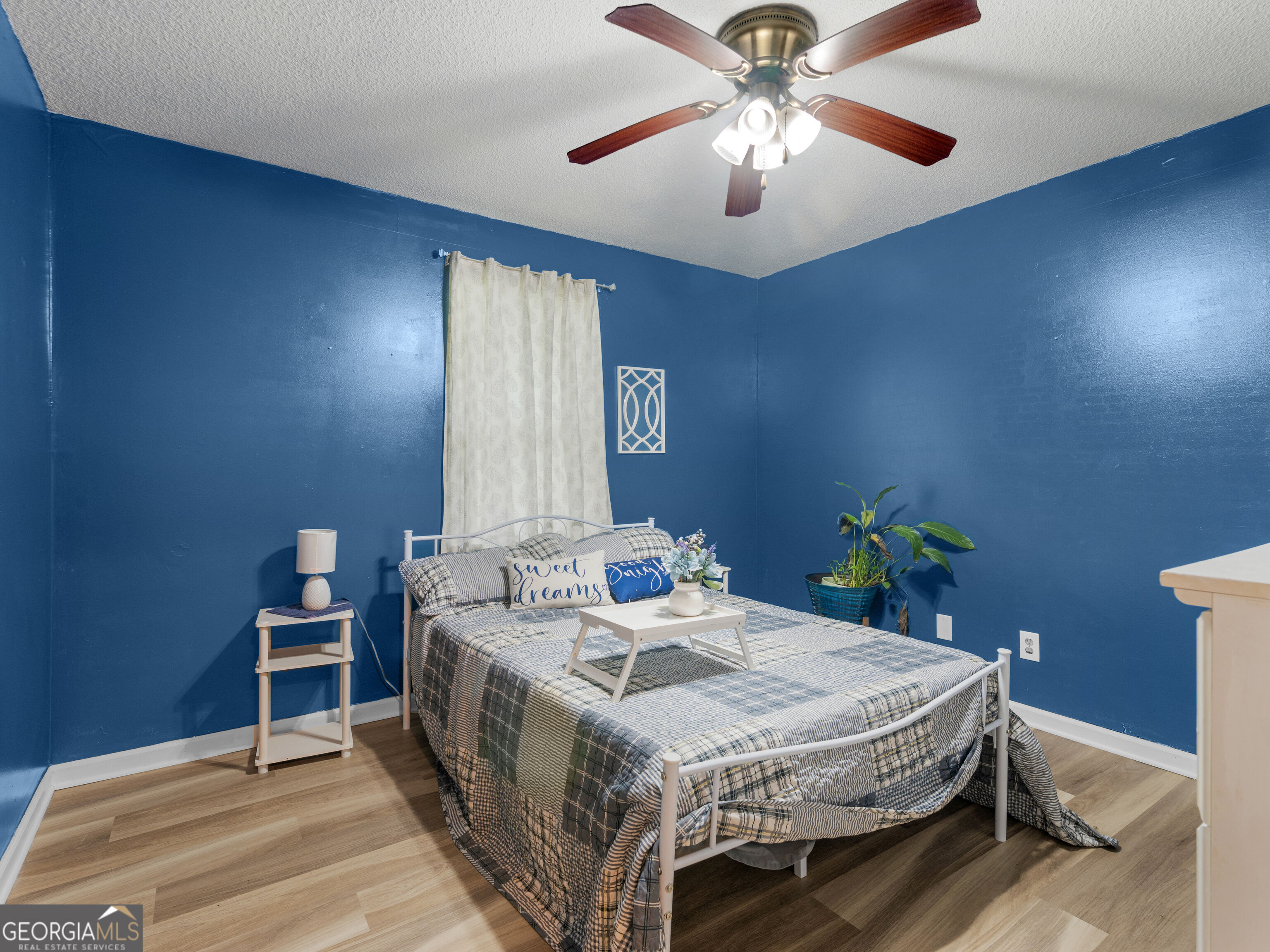 50 Ridge Pointe