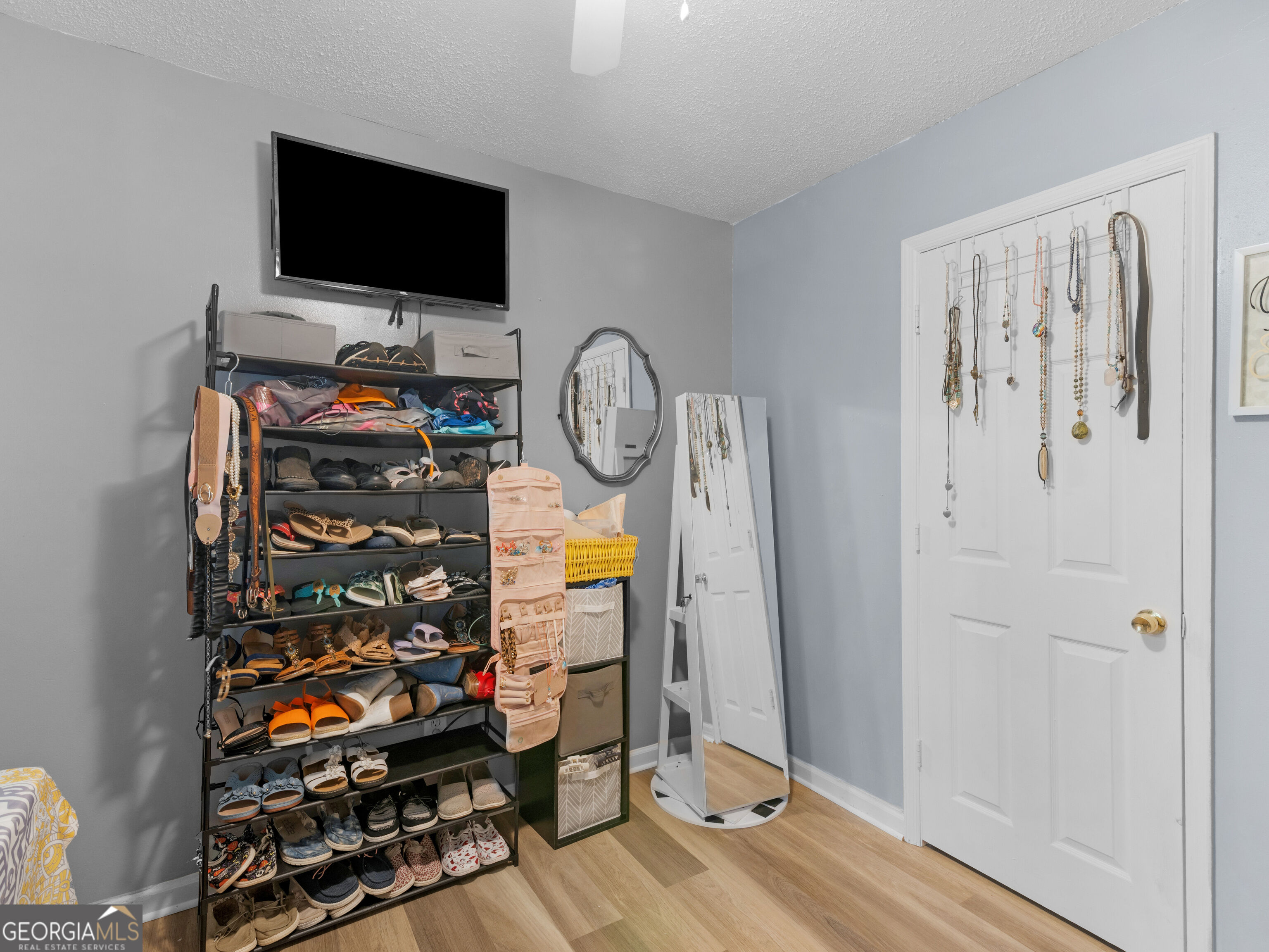 50 Ridge Pointe