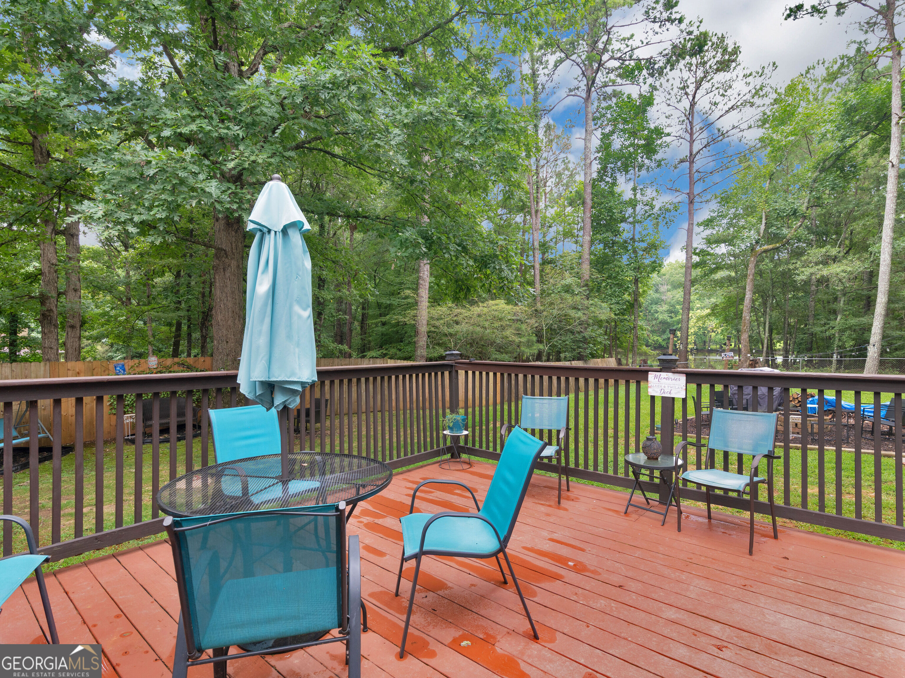50 Ridge Pointe