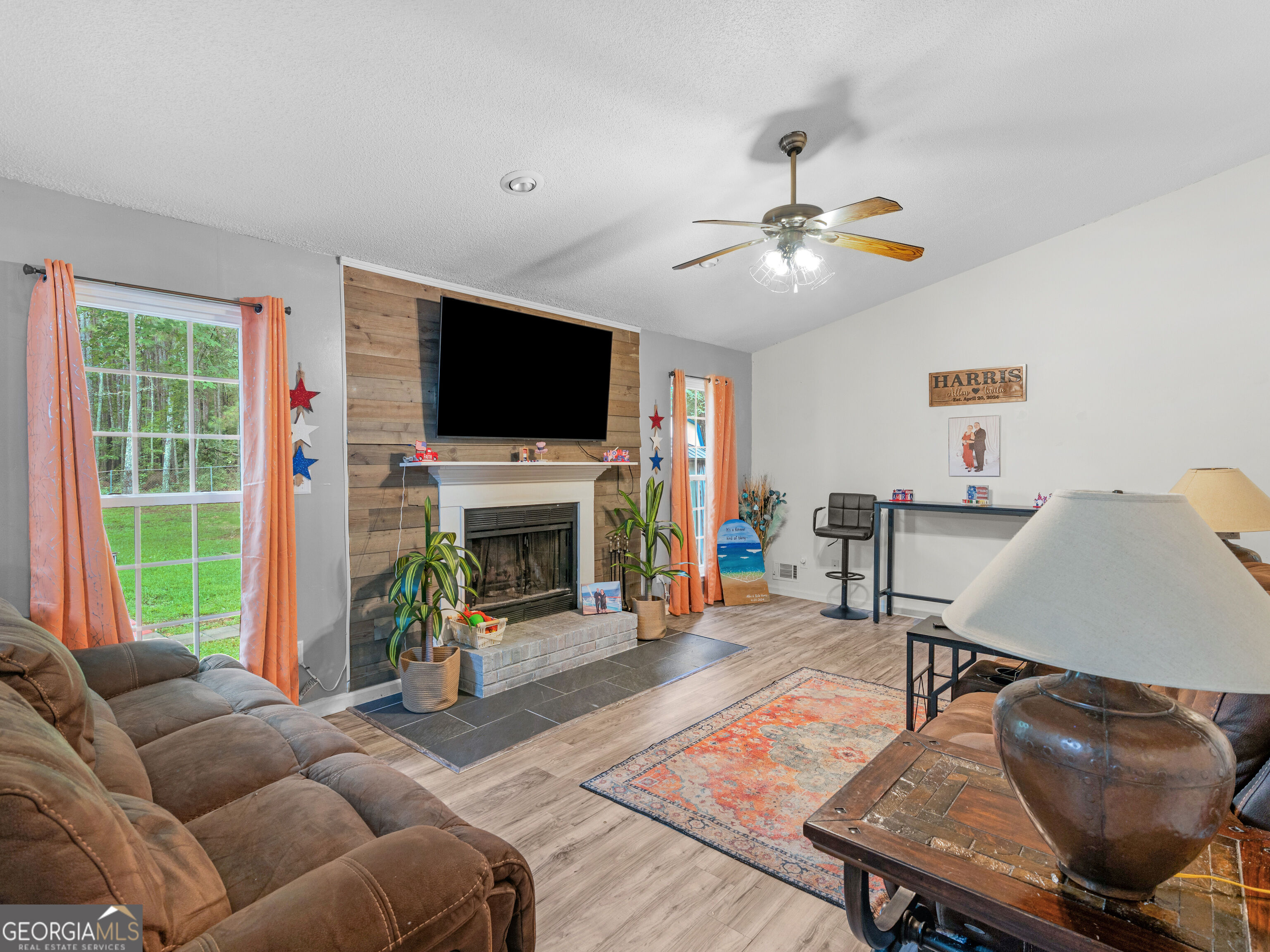 50 Ridge Pointe