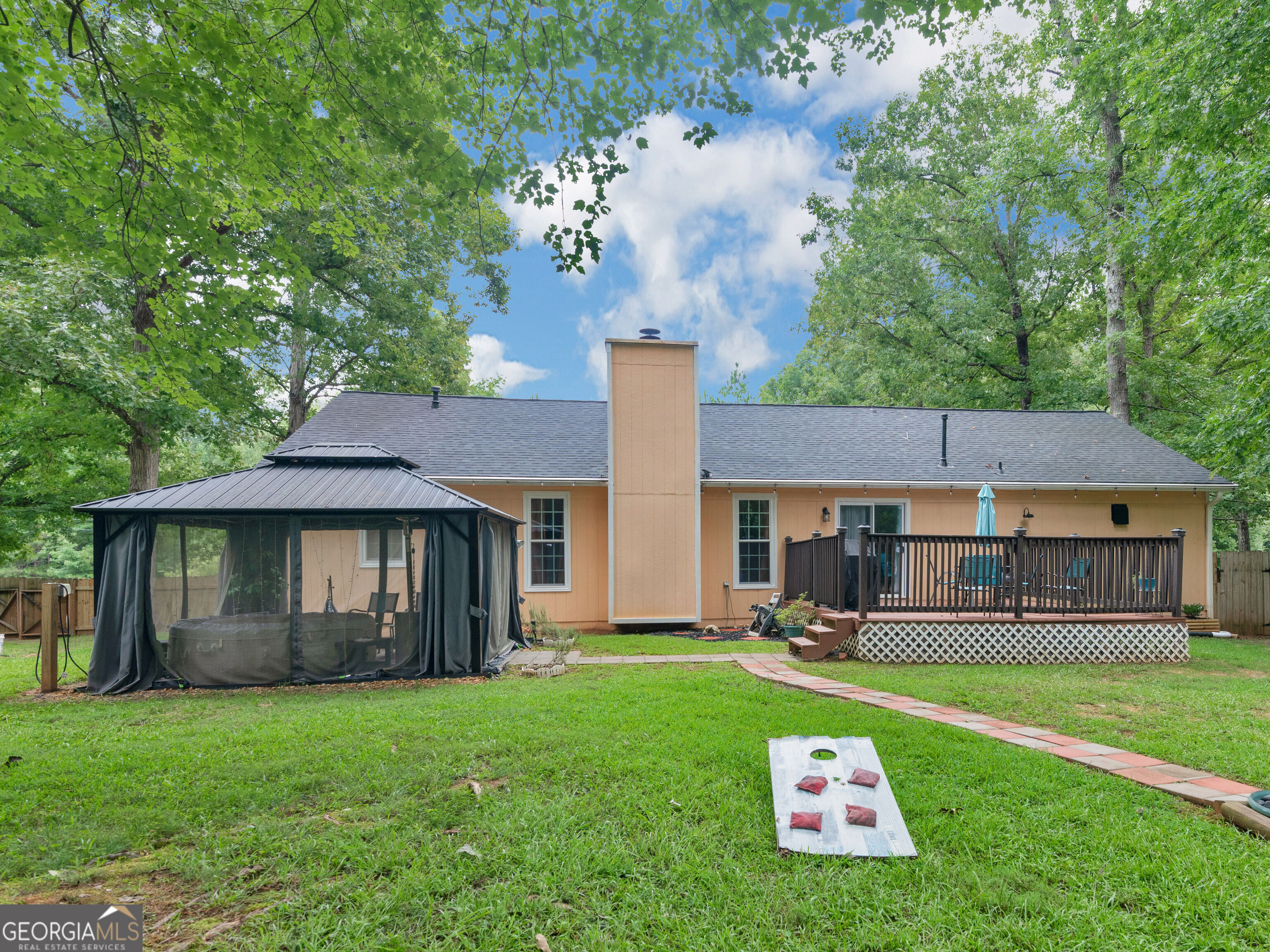 50 Ridge Pointe