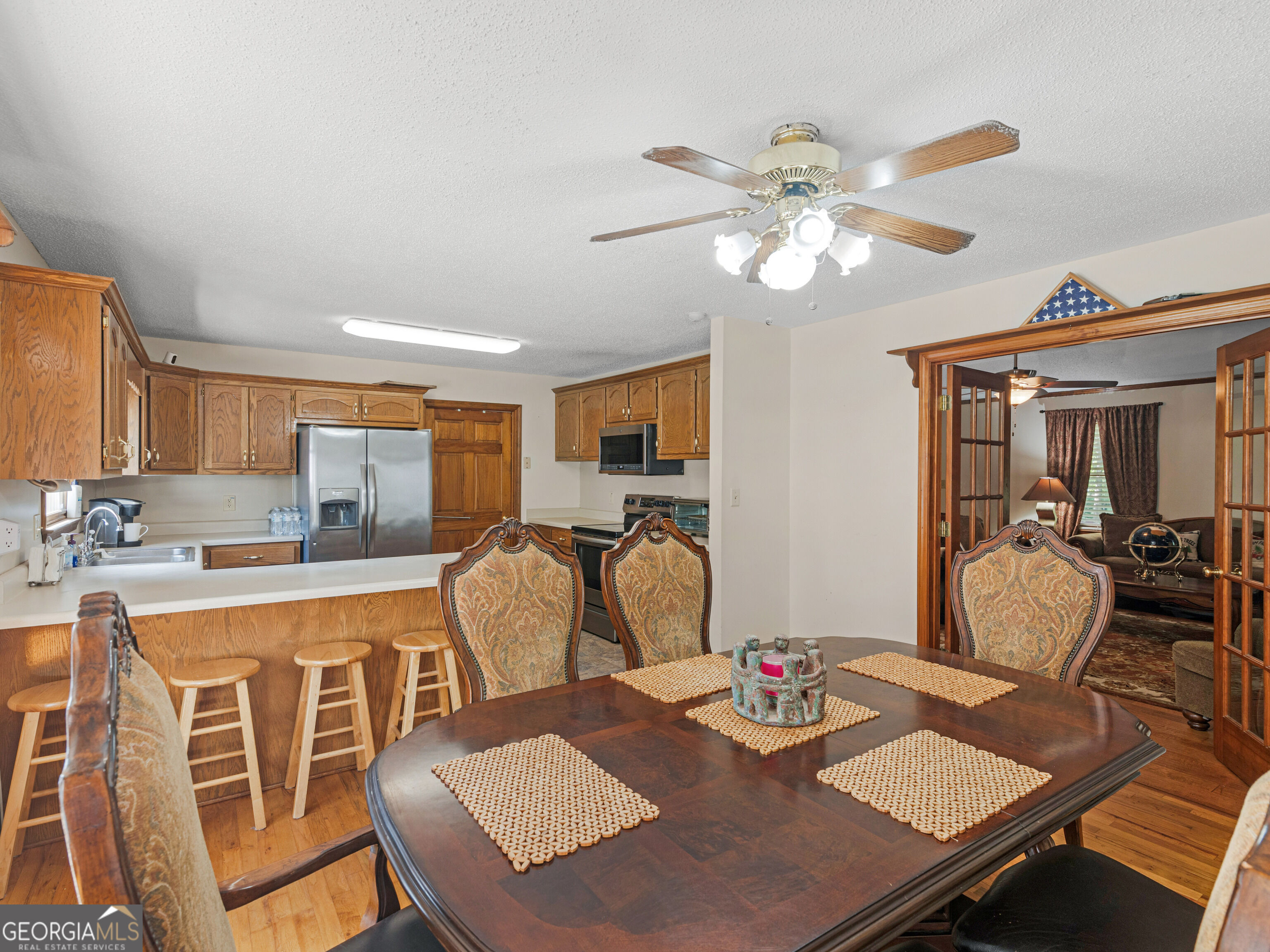 837 Sunset Drive
