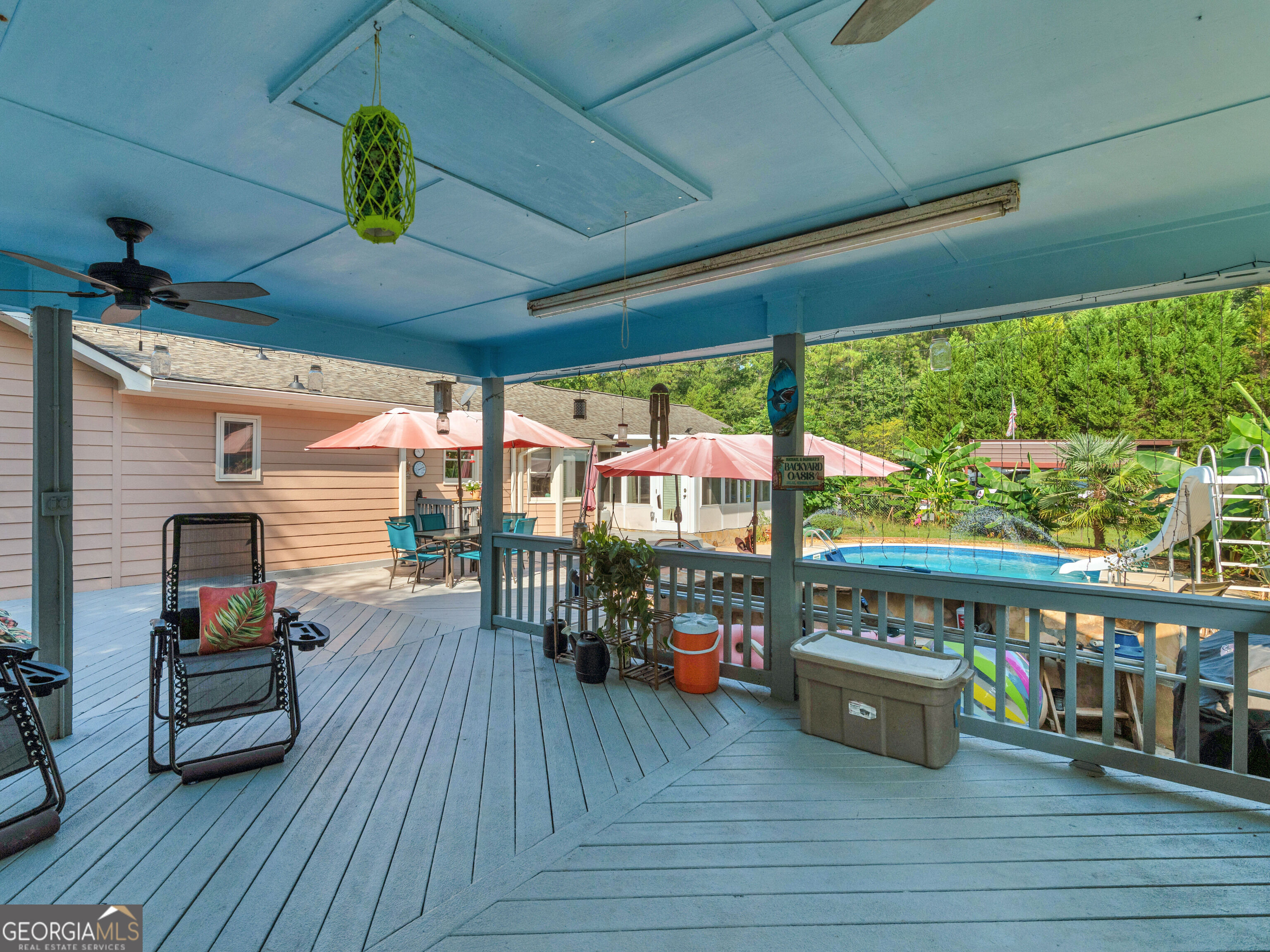 837 Sunset Drive