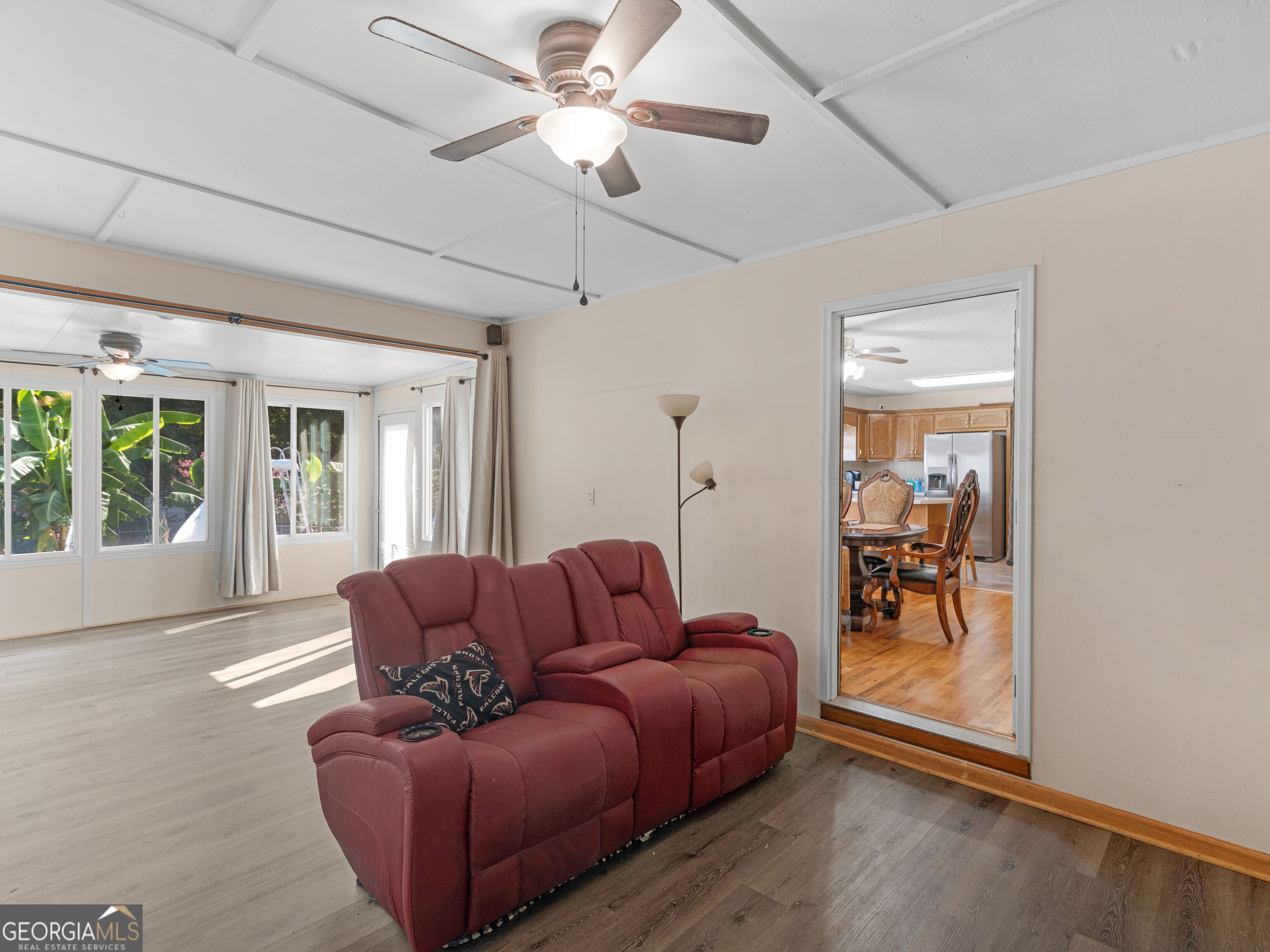 837 Sunset Drive