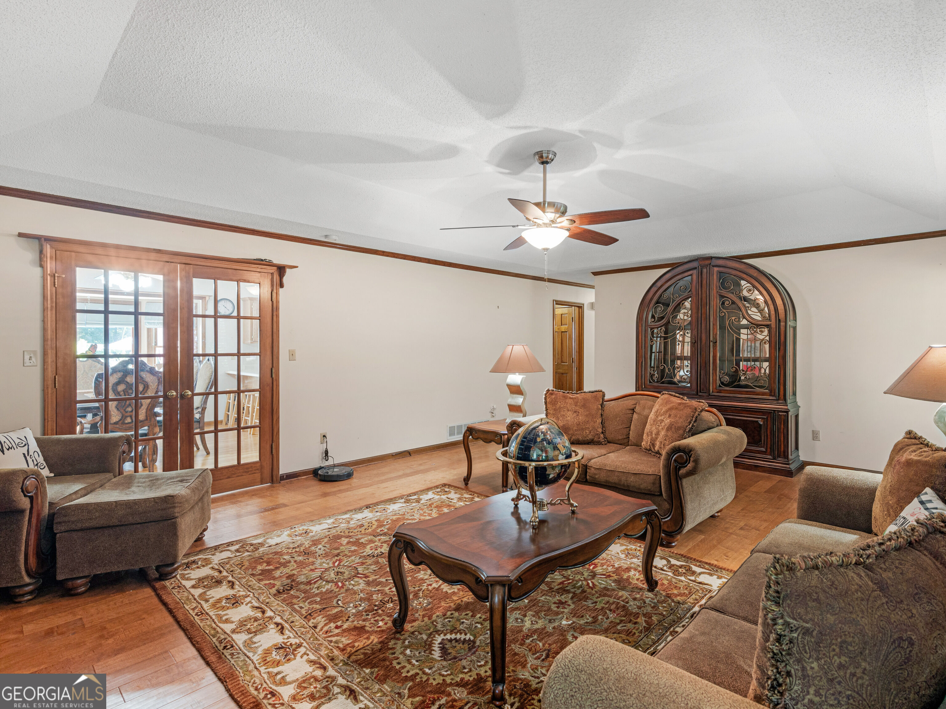 837 Sunset Drive