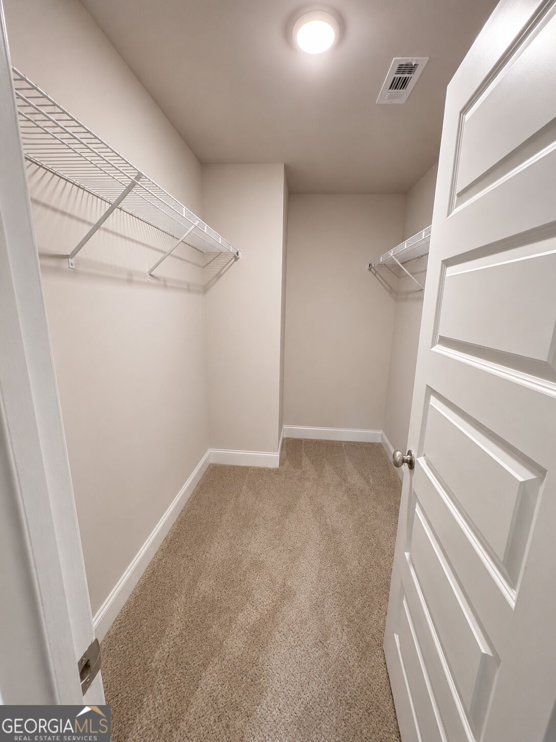 896 Crescent Lane