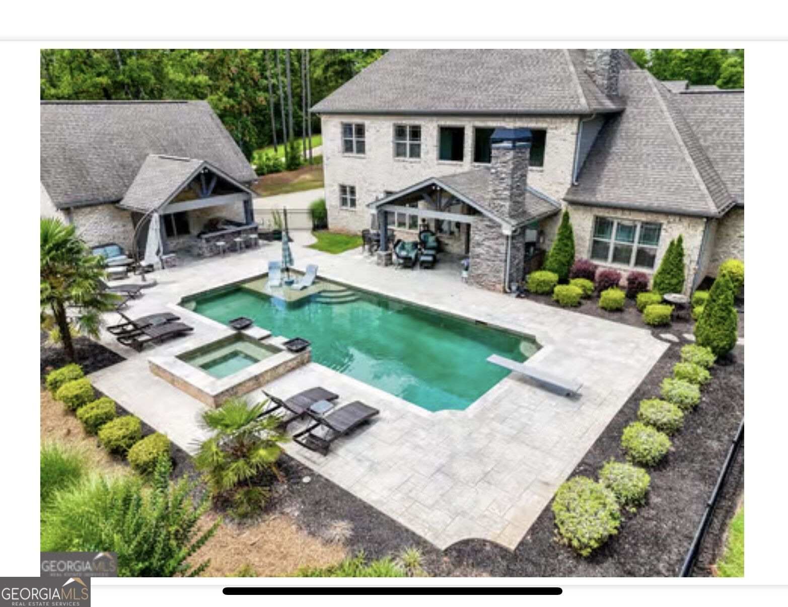 109 RIVER SHOAL 109 River Shoals Dr