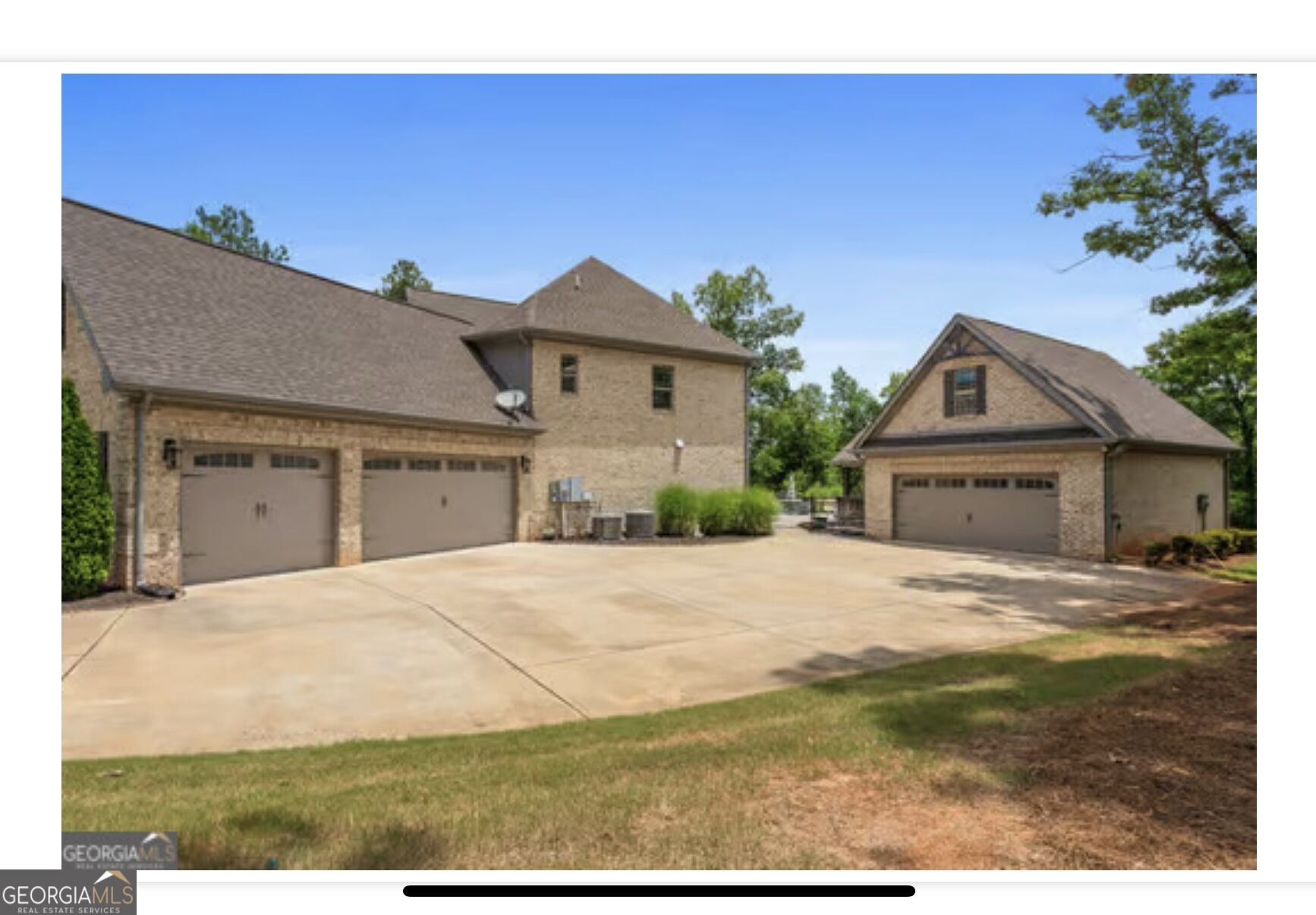 109 RIVER SHOAL 109 River Shoals Dr