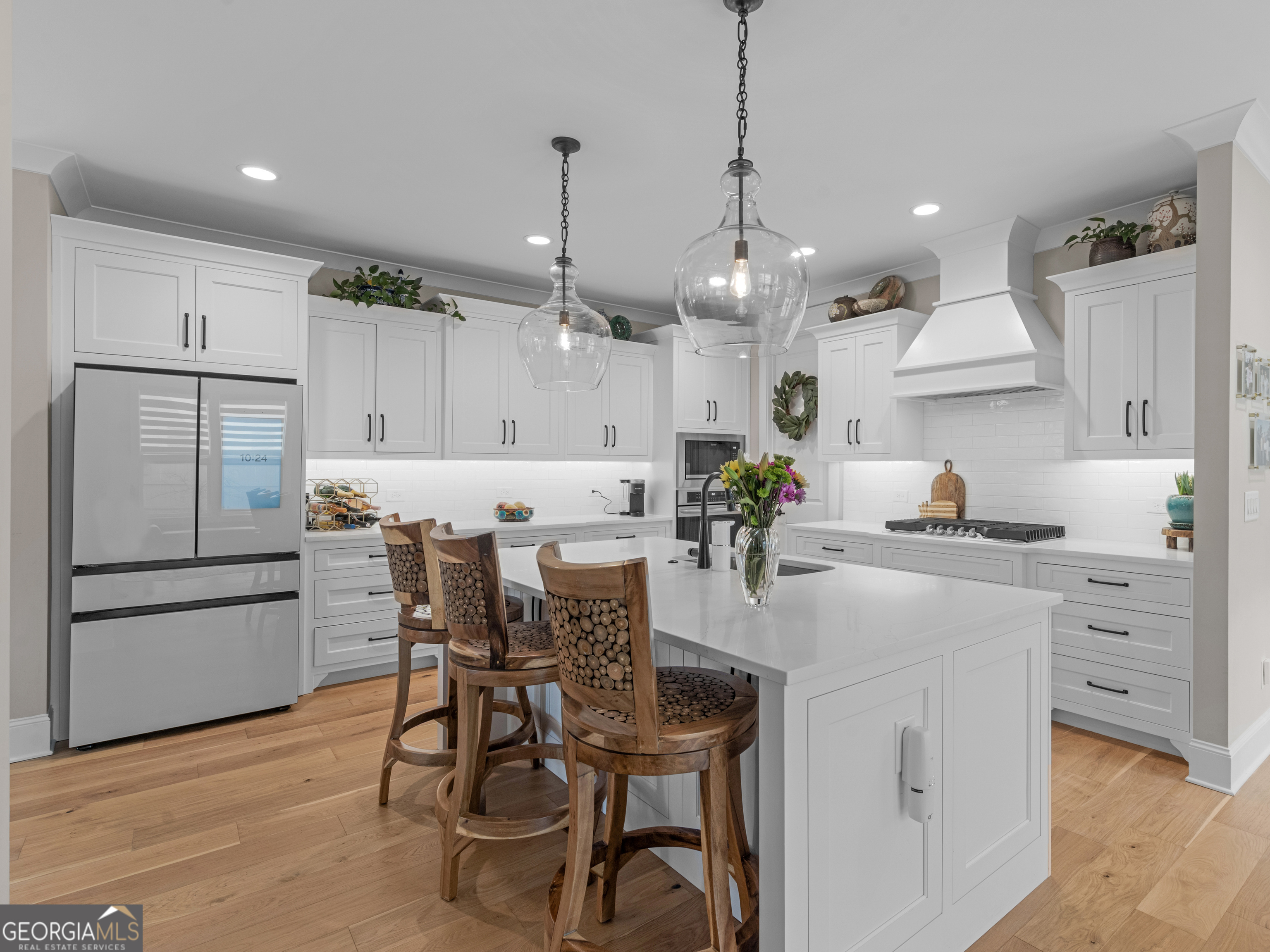806 Magnolia Walk