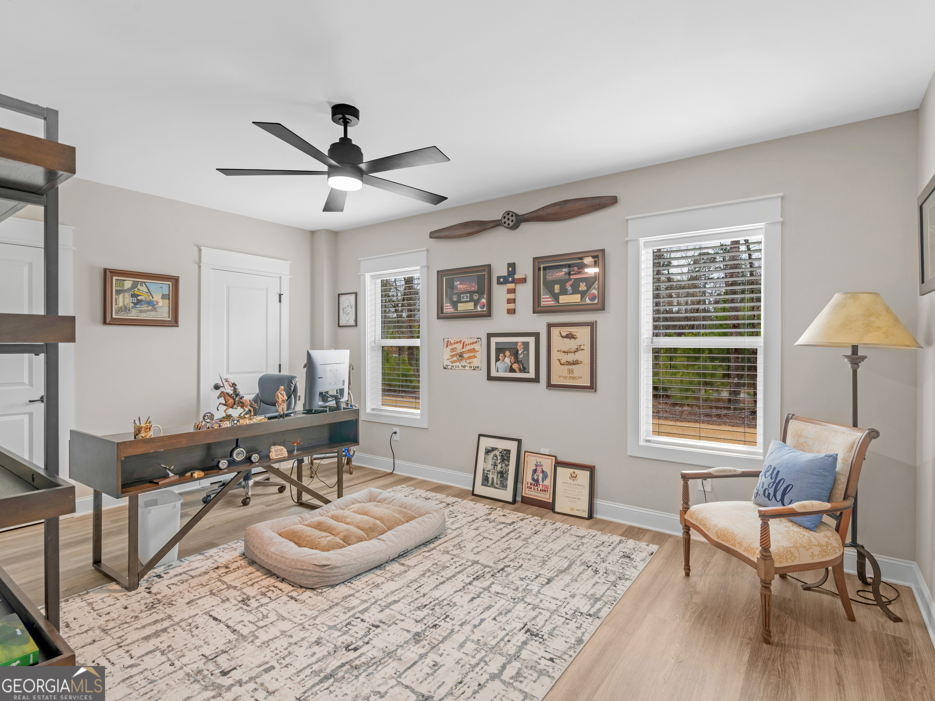 806 Magnolia Walk