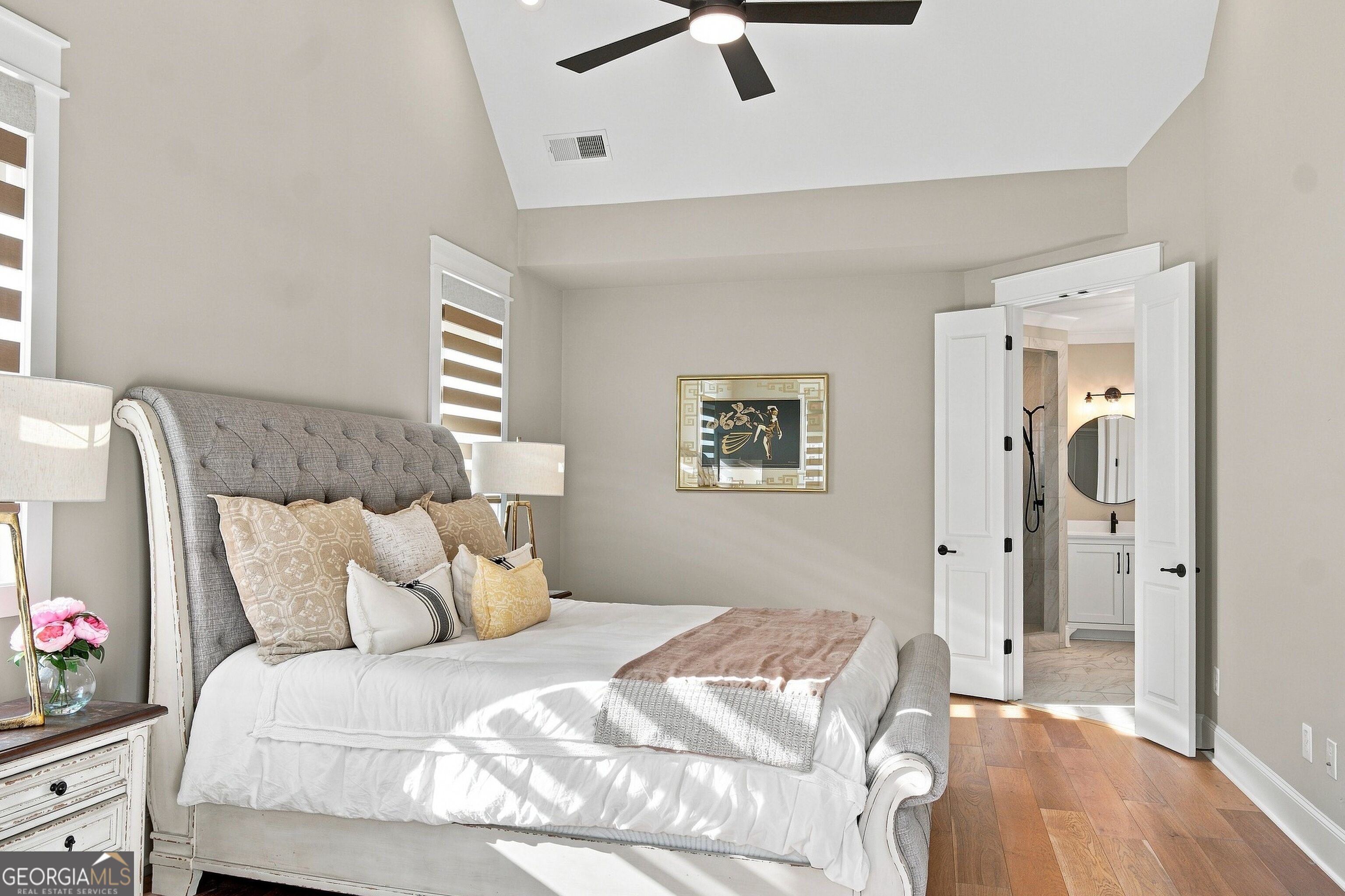 806 Magnolia Walk