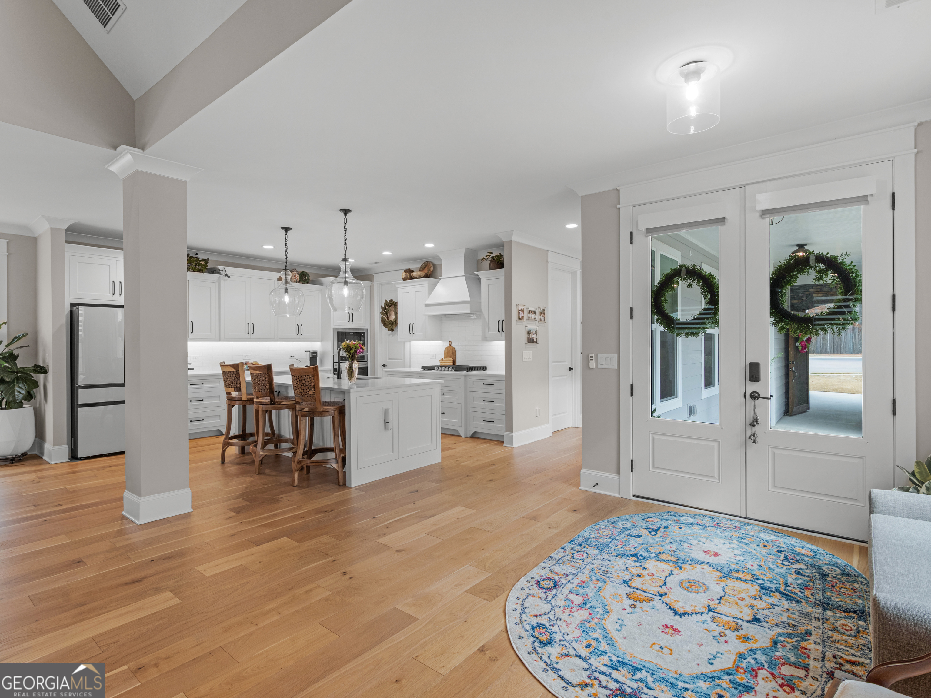 806 Magnolia Walk