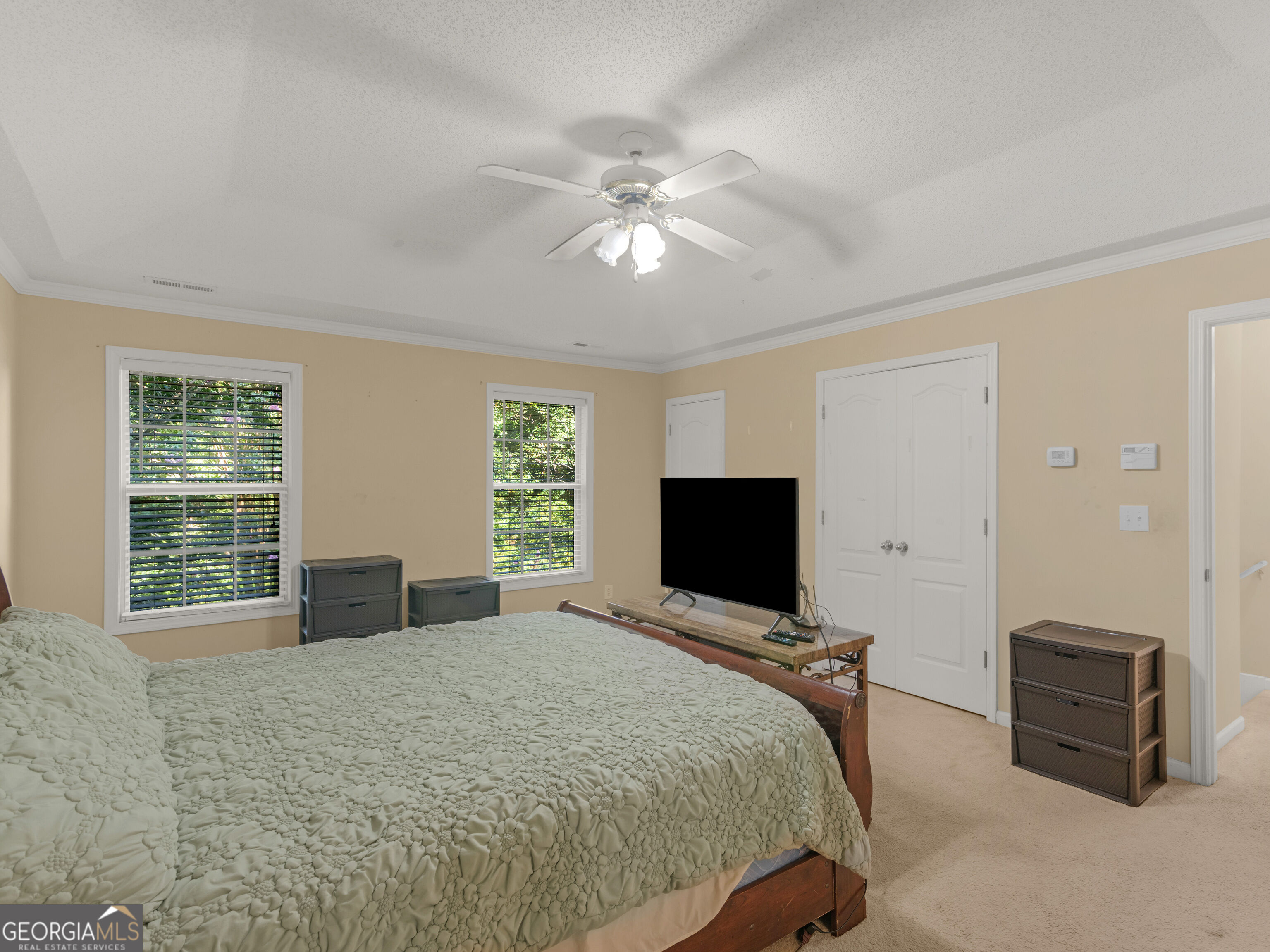 112 Crown Oaks Drive