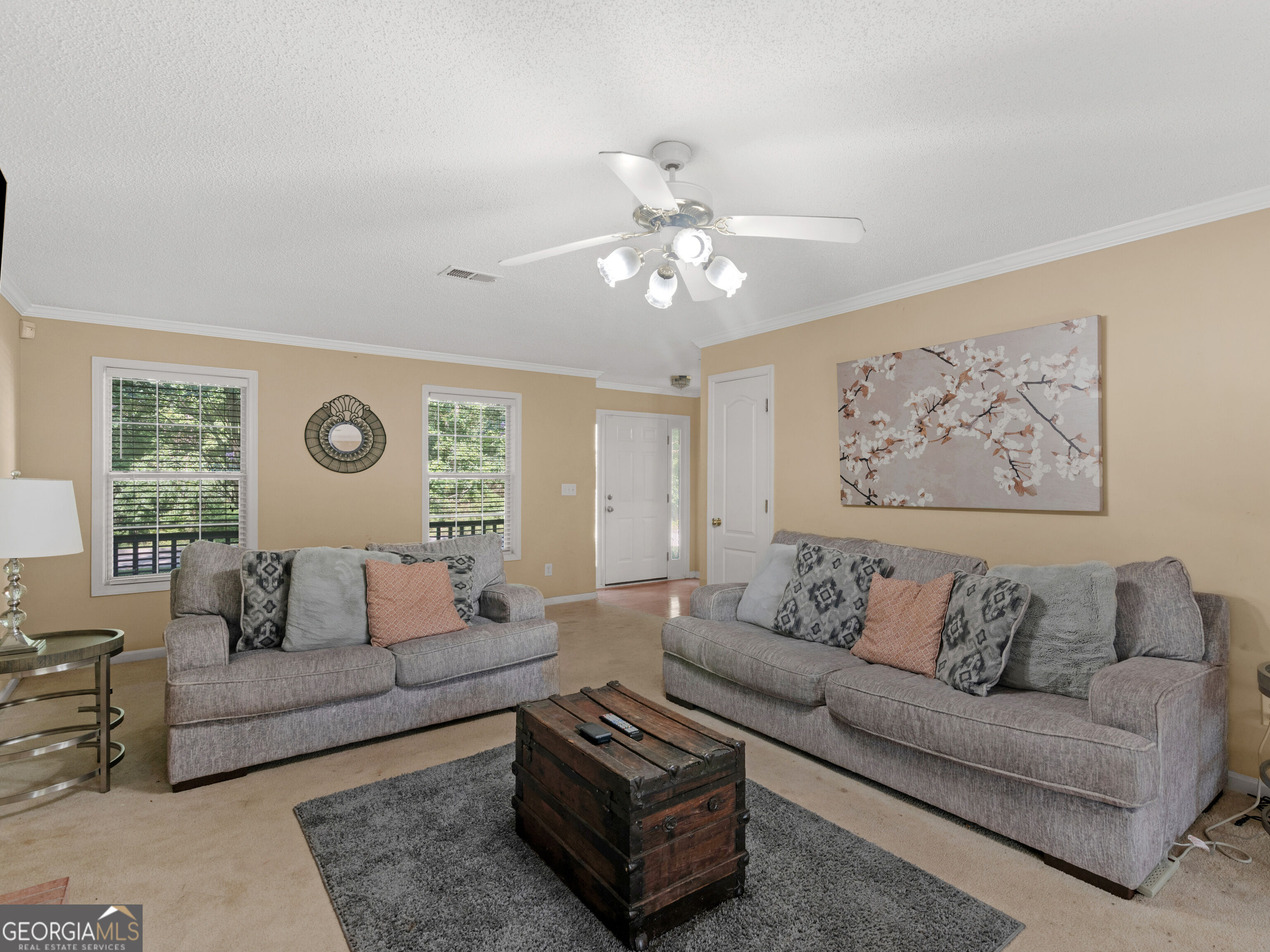112 Crown Oaks Drive