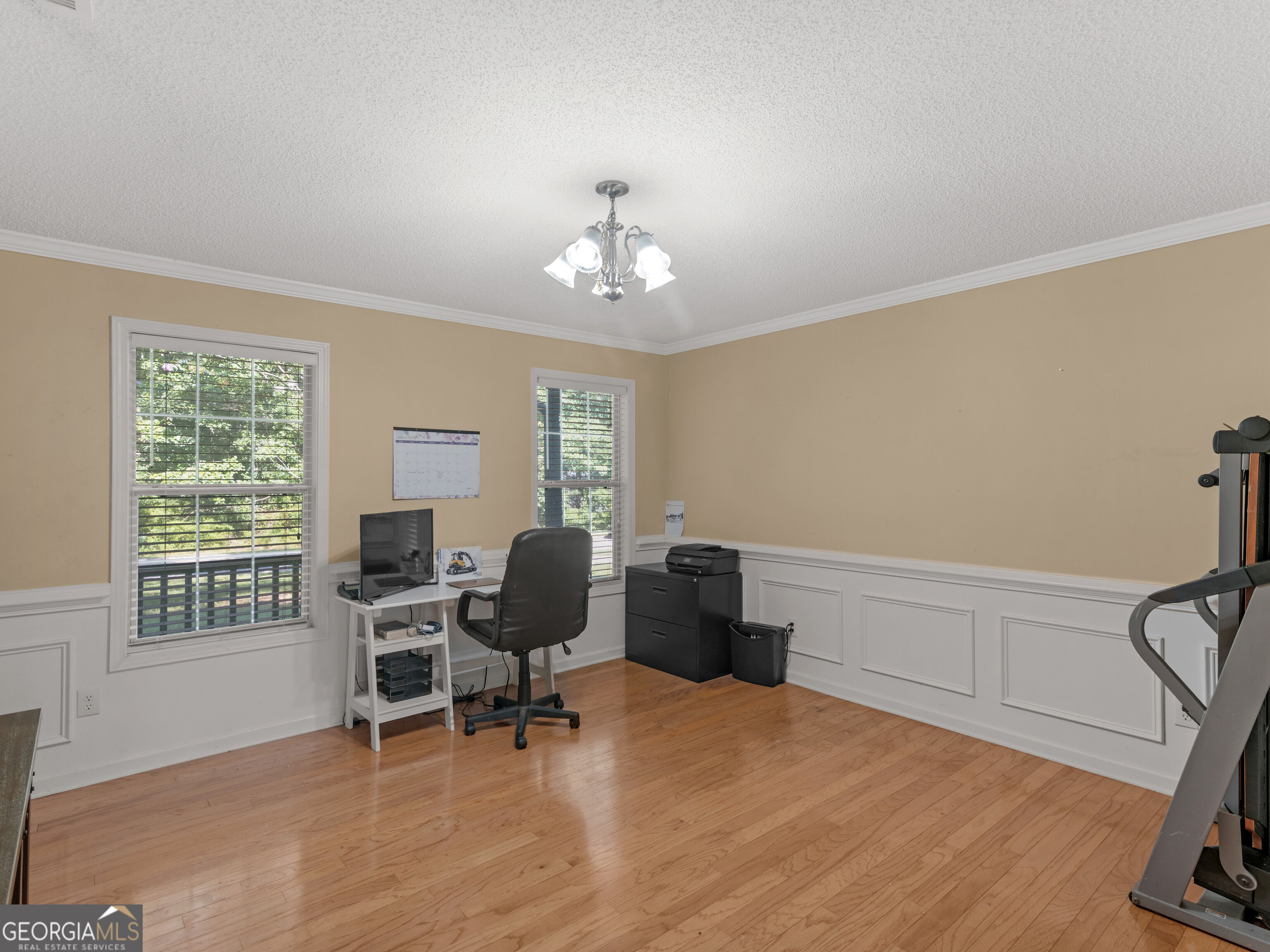 112 Crown Oaks Drive