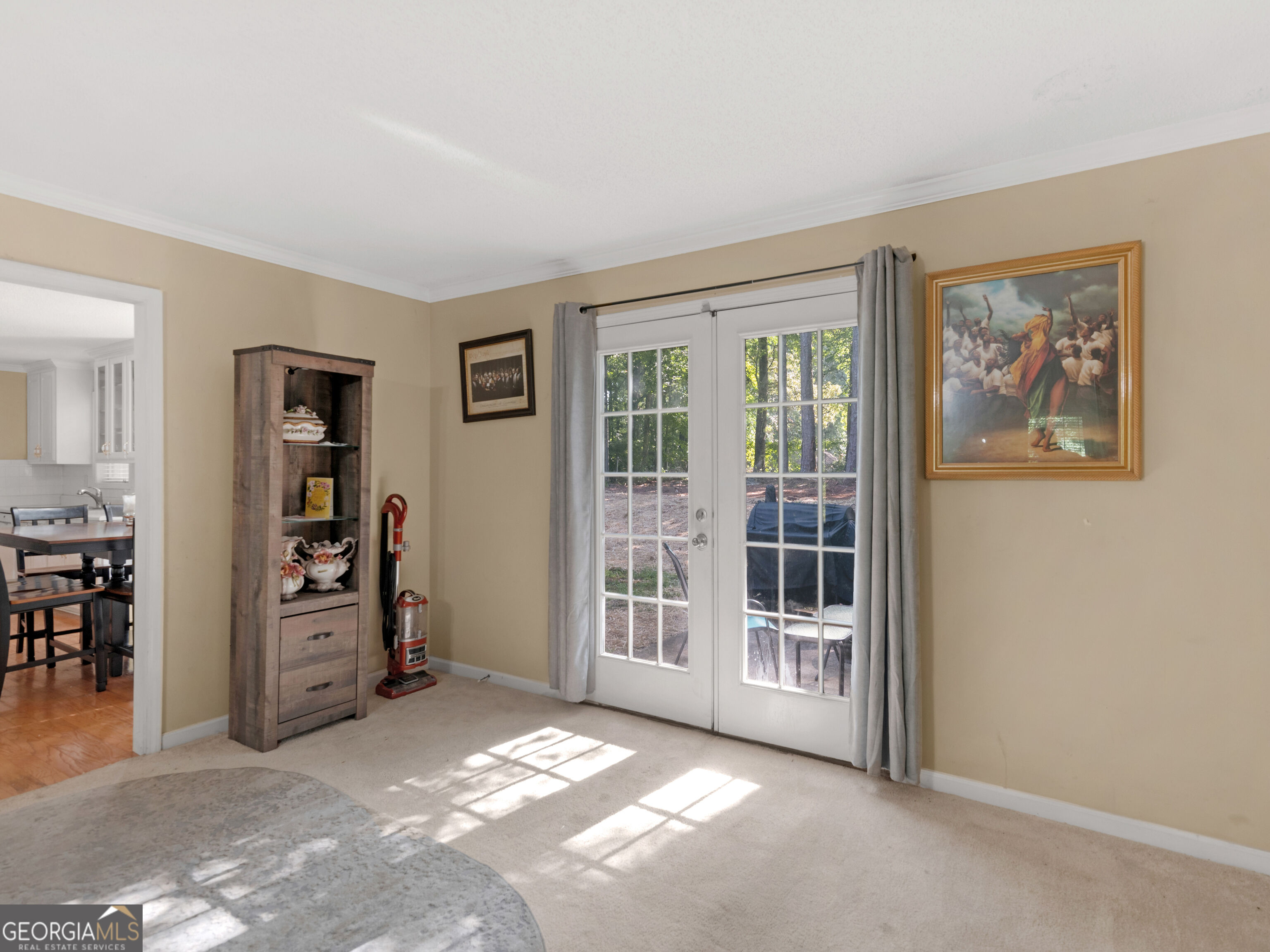 112 Crown Oaks Drive