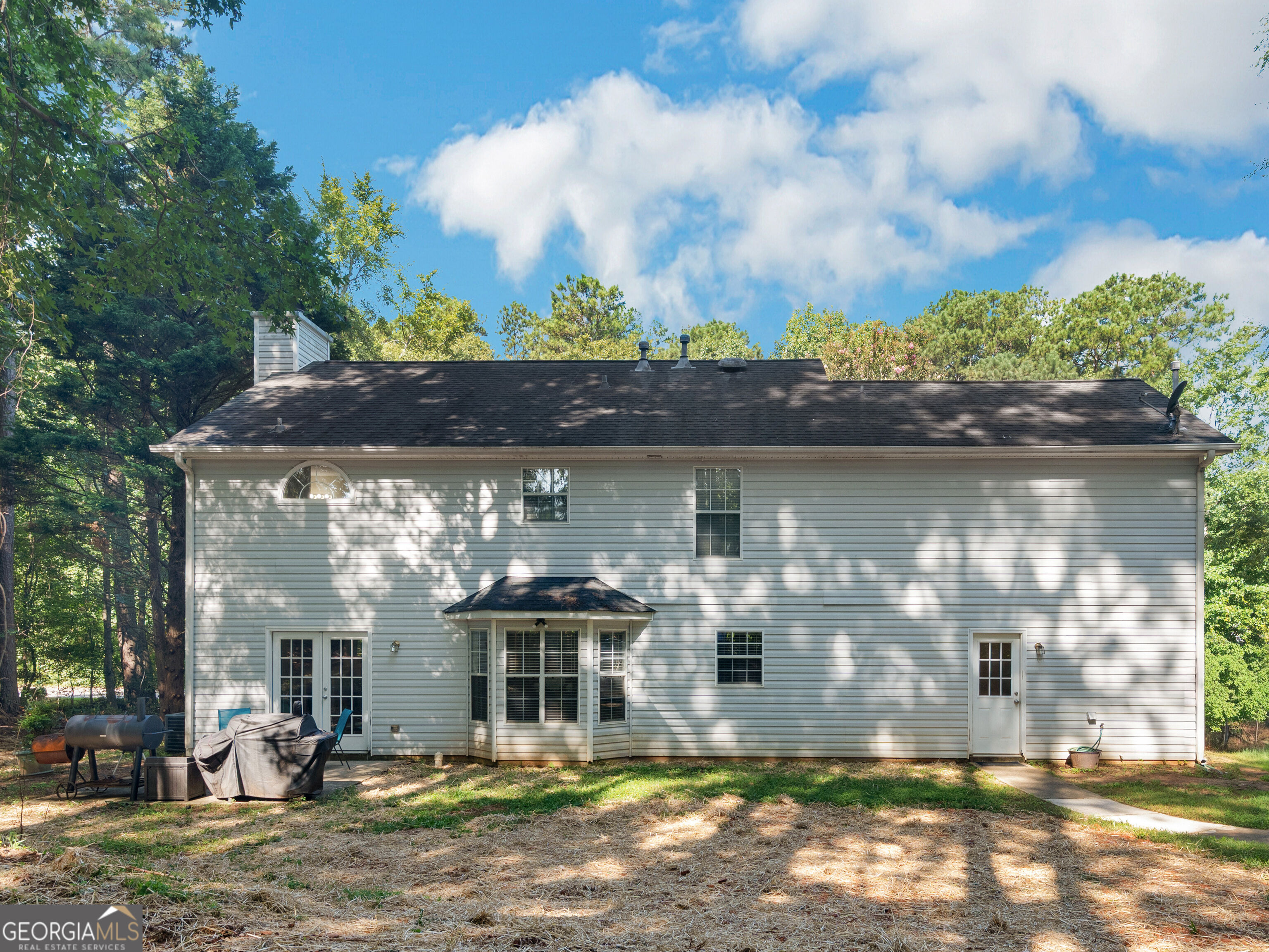 112 Crown Oaks Drive