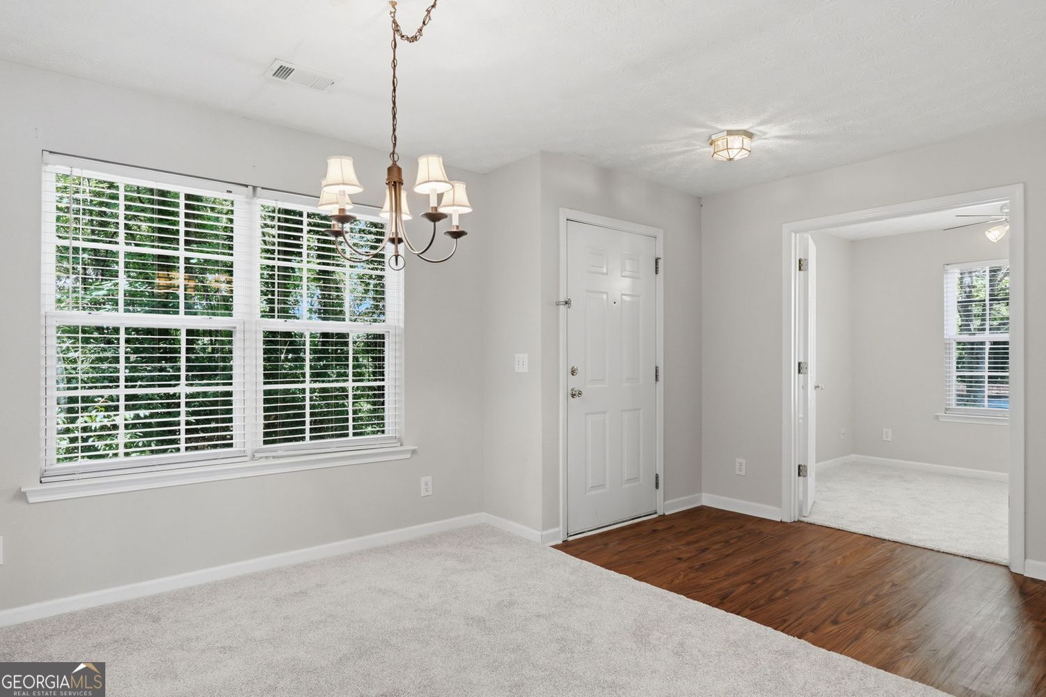 337 W Oaks Trail