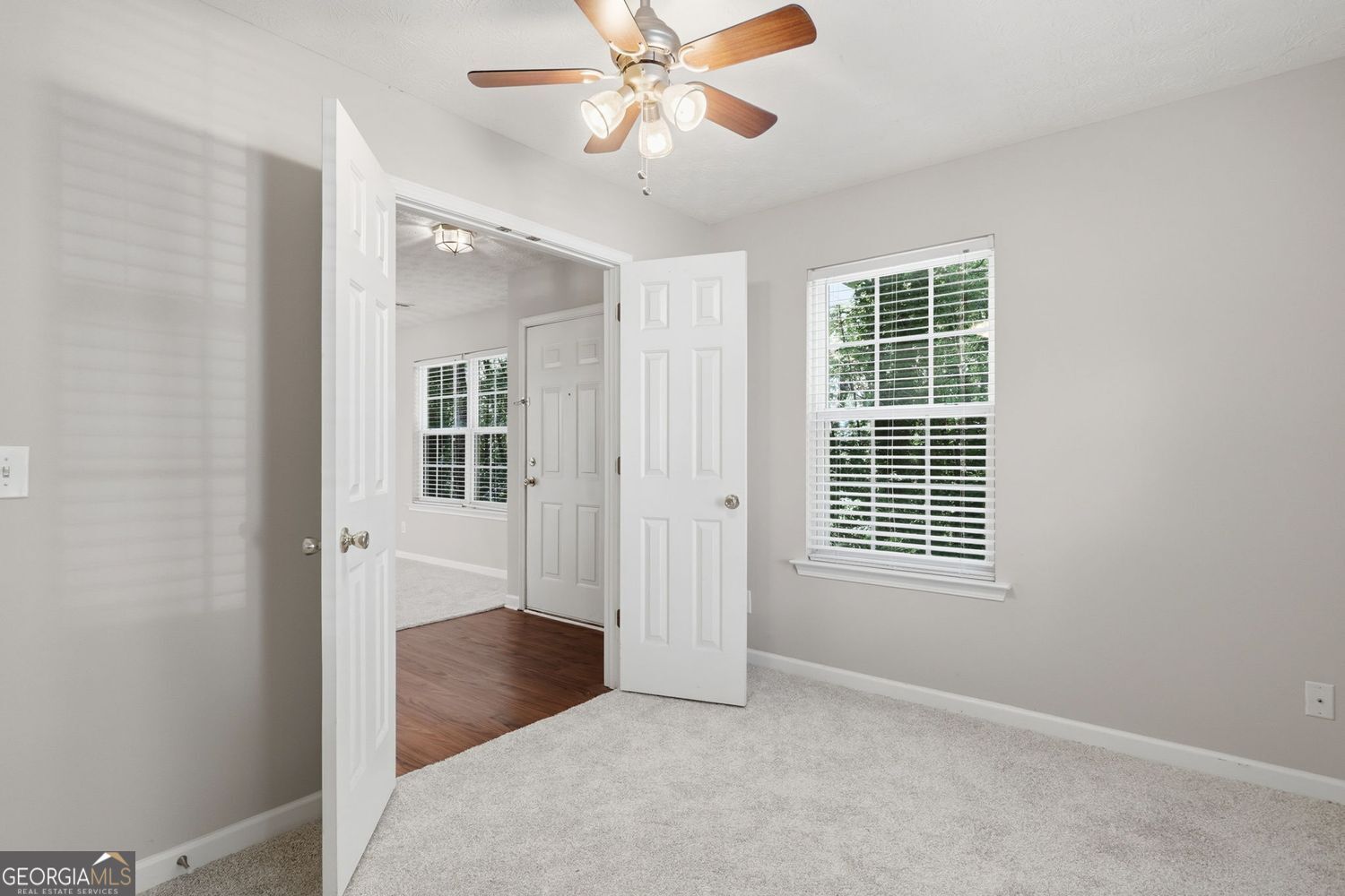 337 W Oaks Trail